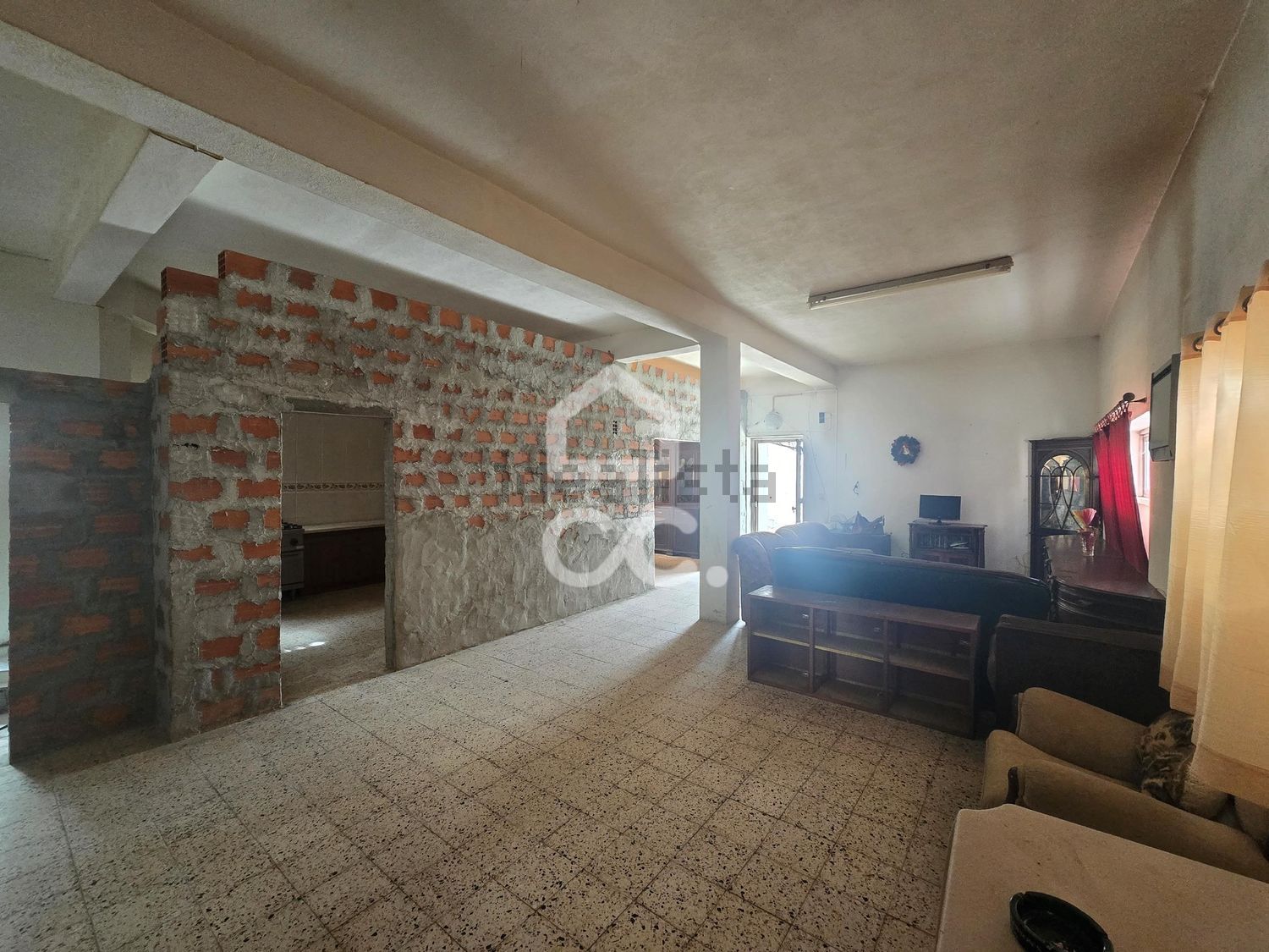 小楼房或独栋别墅出售在Santo Antão e São Julião do Tojal - 客厅