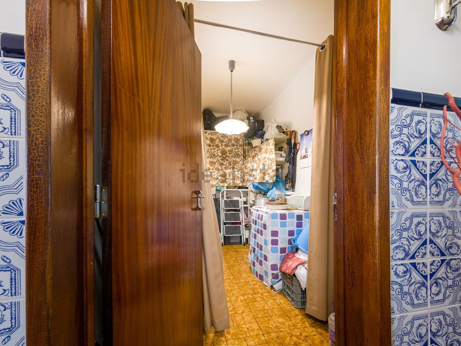 公寓 t2出售在Rua General Amilcar Mota, 12 - 储藏室