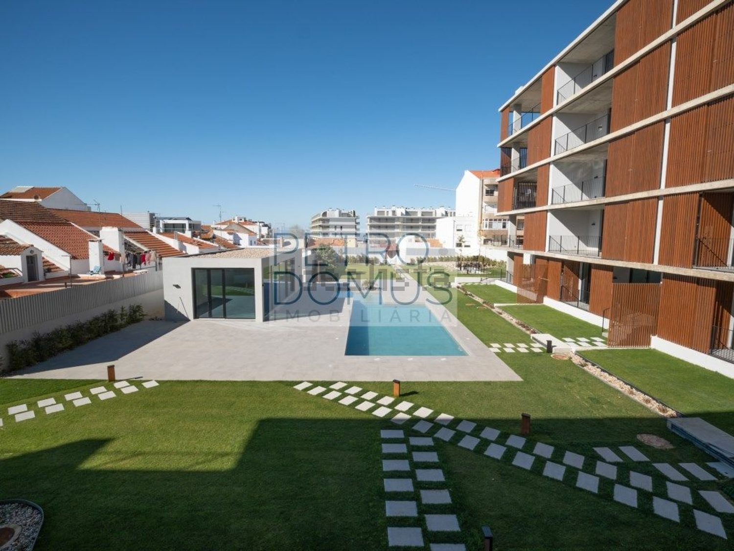 公寓 t2出售在Rua Padre Francisco António Ferreira - 游泳池