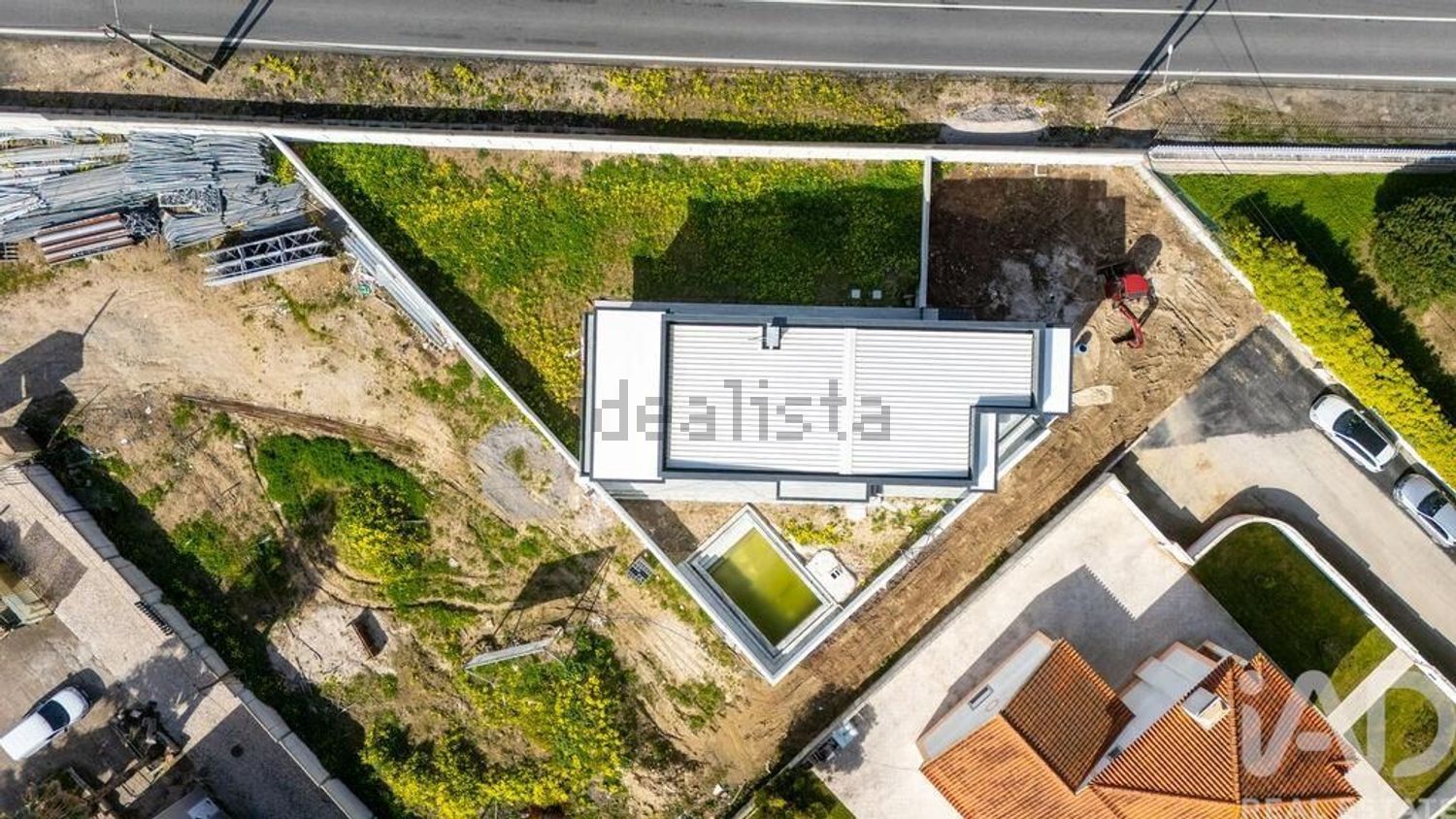 小楼房或独栋别墅出售在São Pedro da Cadeira - 外立面