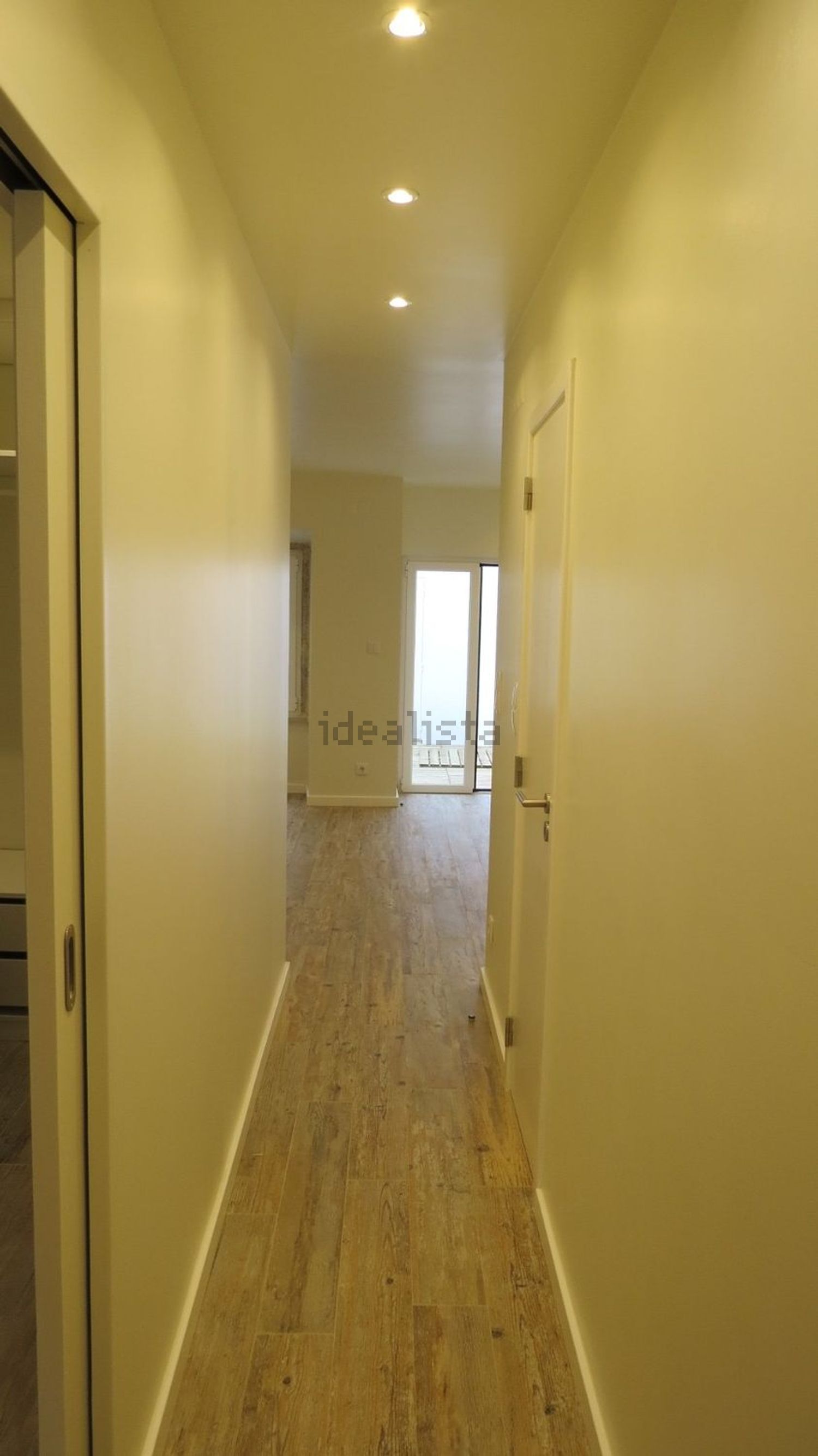 出租公寓 t1在Rua 7 de Junho de 1759, 4 - 过道