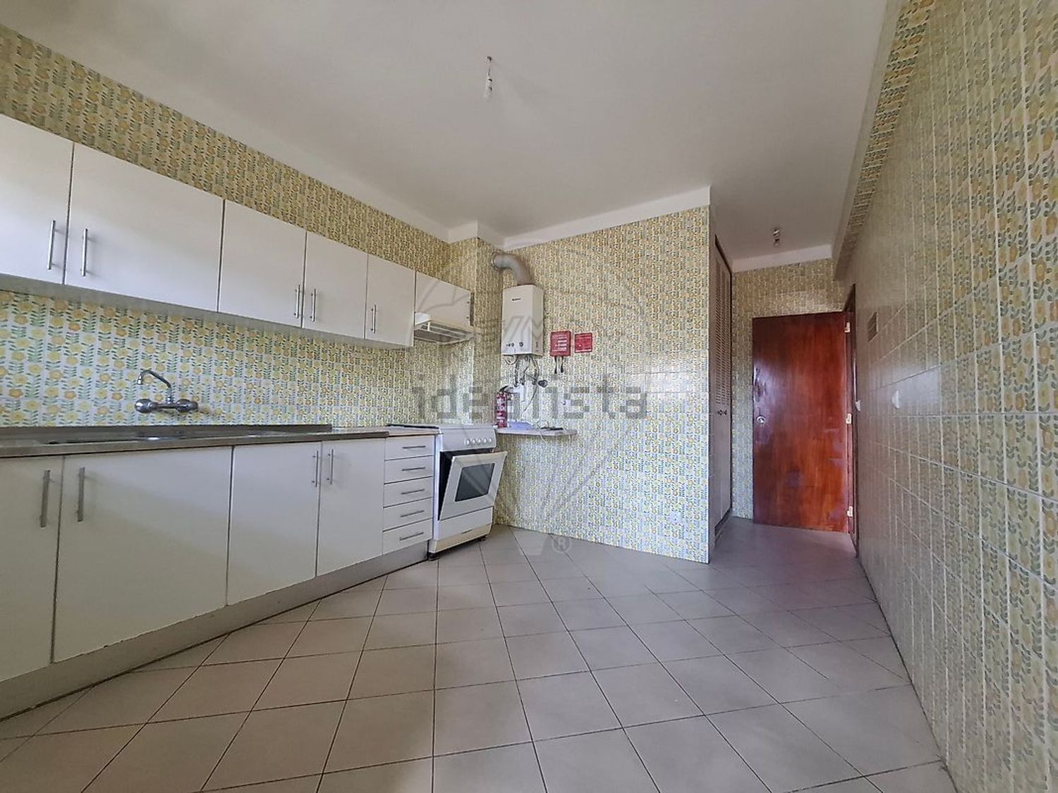 出租公寓 t3在Rua Eça de Queirós - 厨房