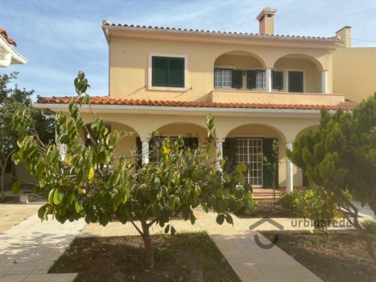 出租小楼房或独栋别墅在Praceta Susana Feitor s/n - 花园