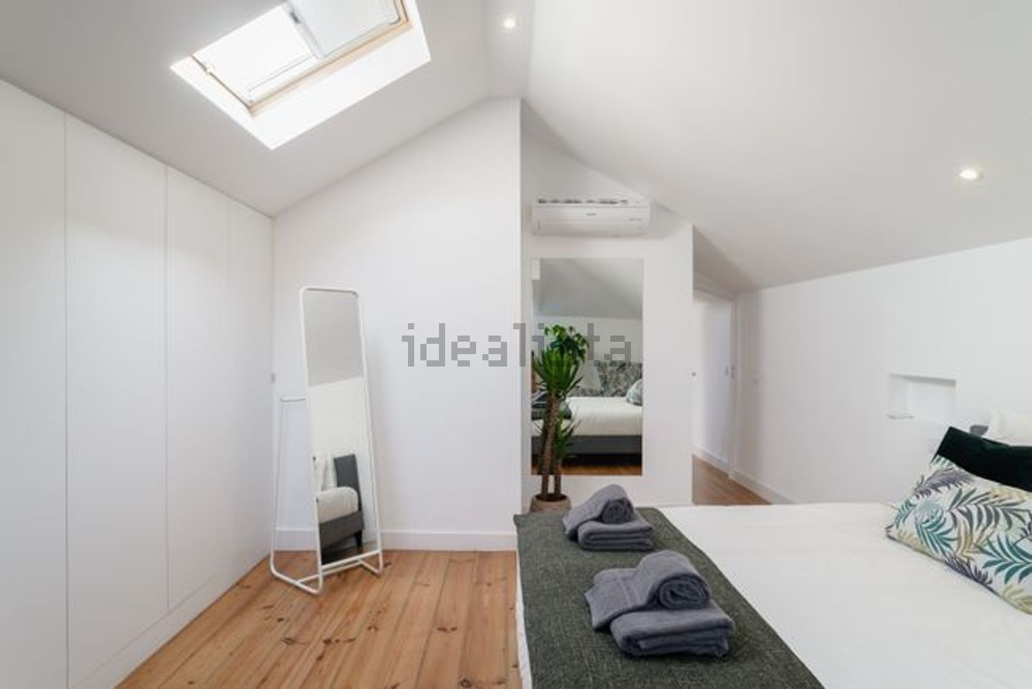 公寓 t2出售在Rua do Poço dos Negros - 卧室