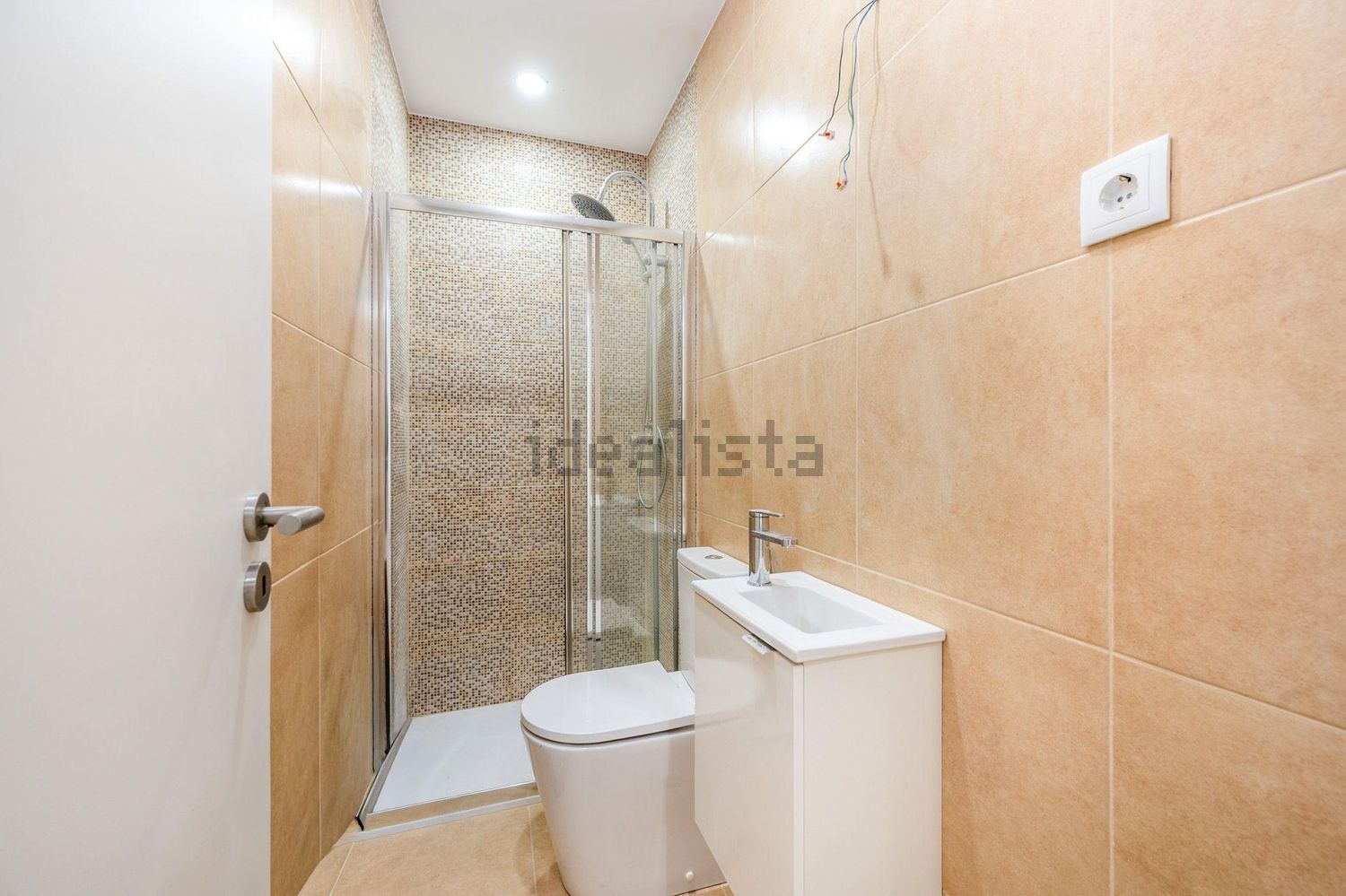 出租公寓 t4在Rua Óscar Monteiro Torres, 10 - 卫生间