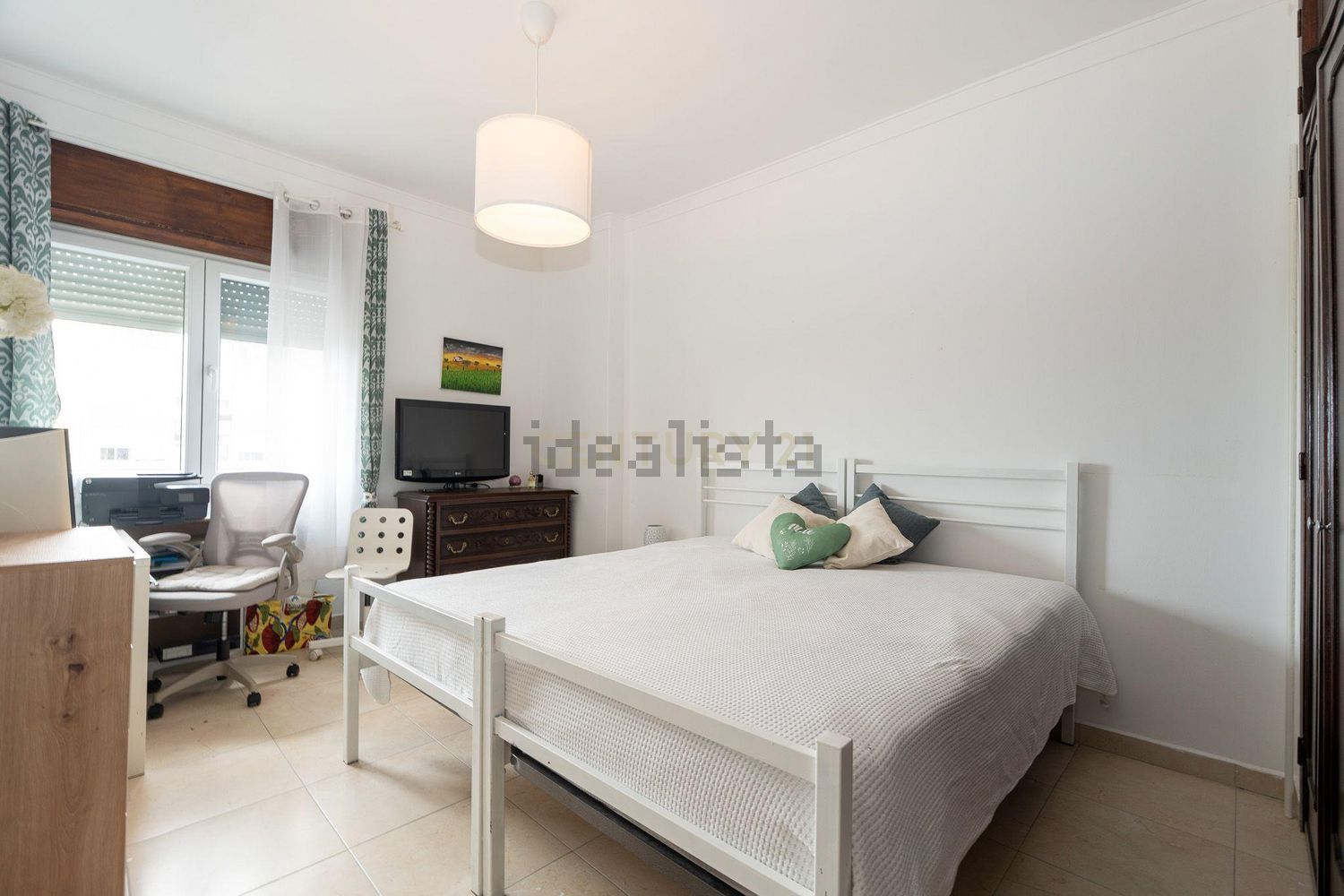 公寓 t2出售在Rua Soeiro Pereira Gomes - 客厅