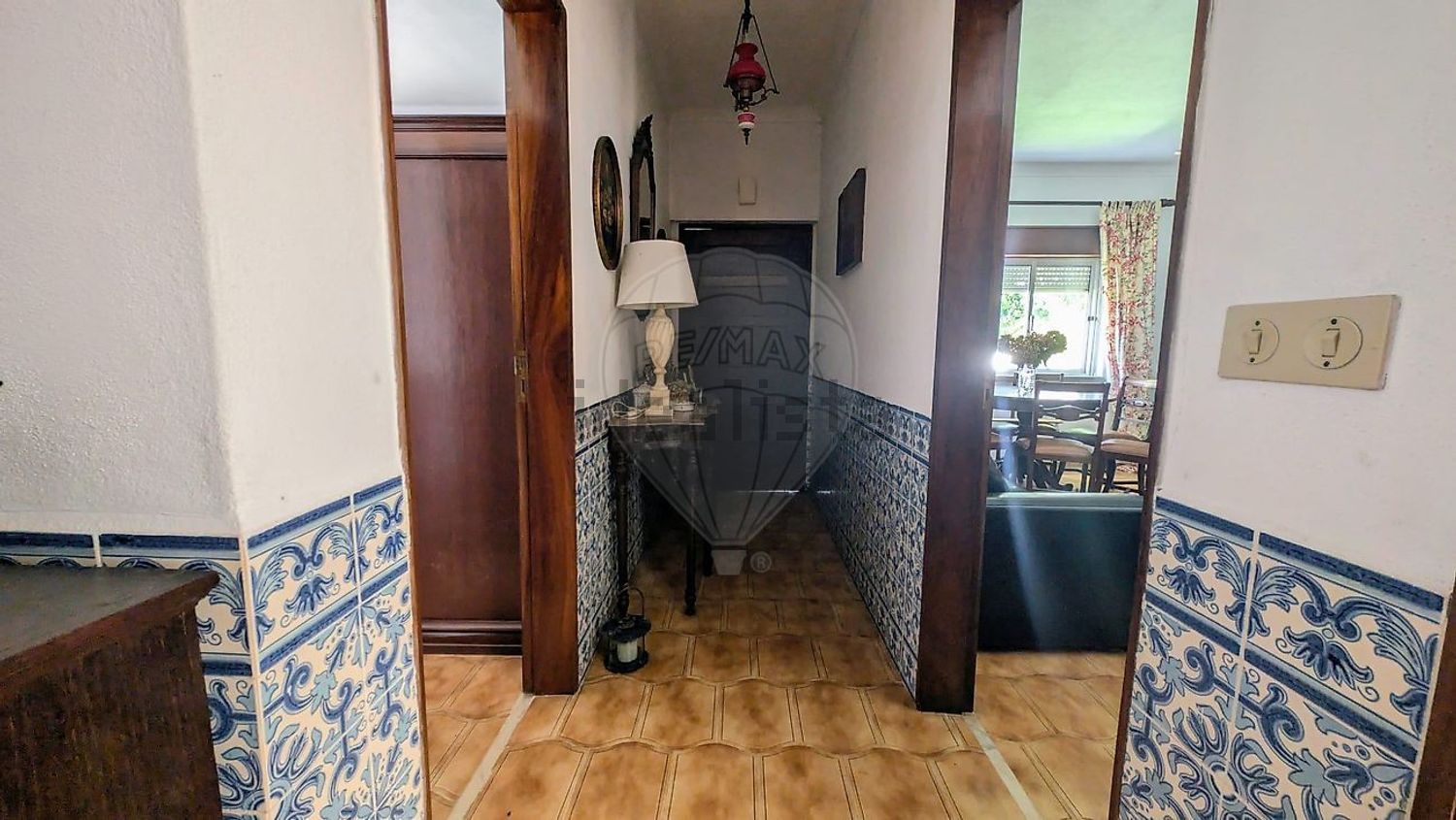 小楼房或独栋别墅出售在Rua 1º de Maio - 照片