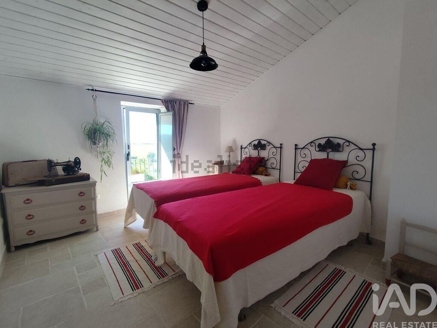 小楼房或独栋别墅出售在Lamas e Cercal - 卧室