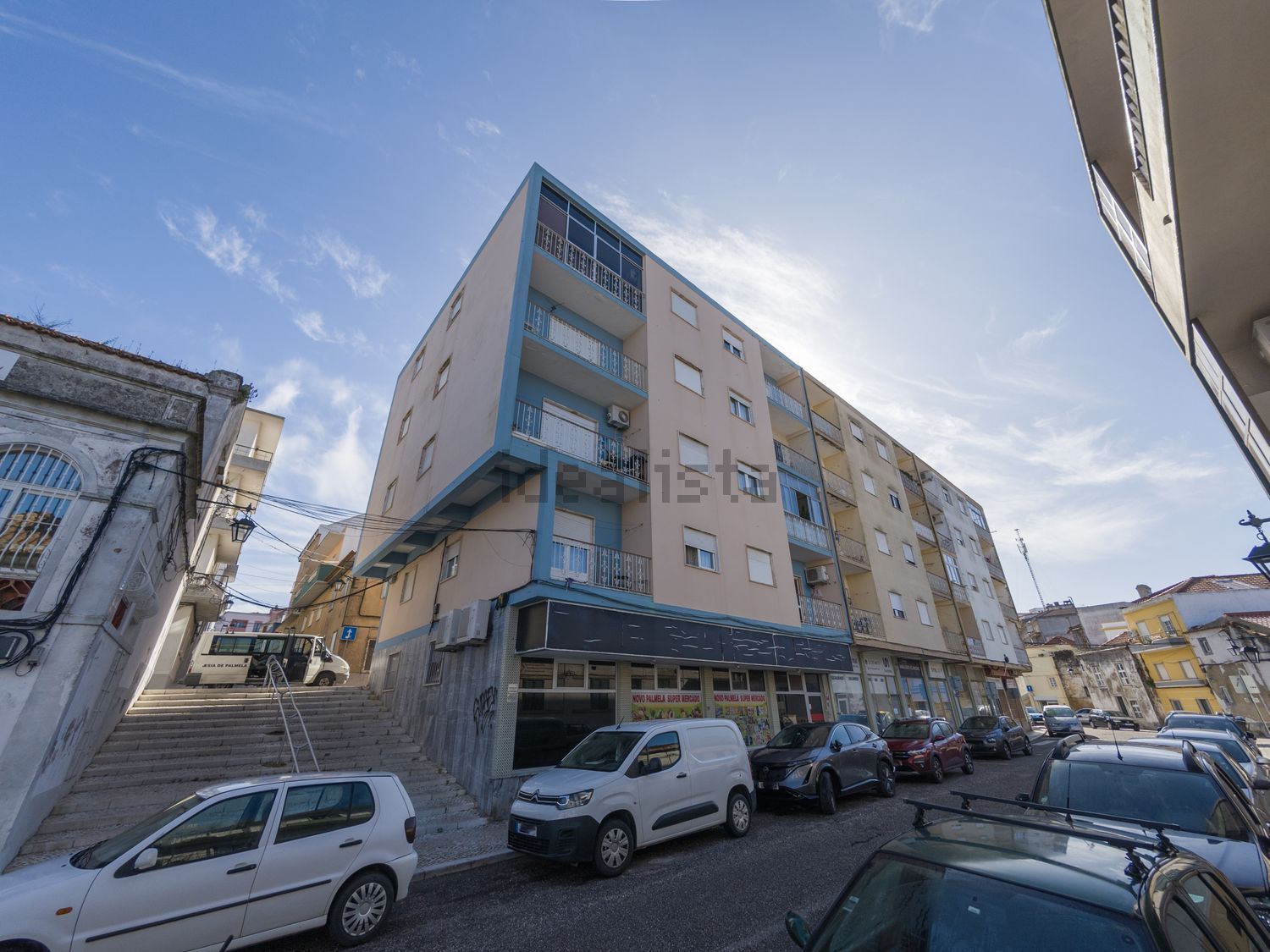 公寓 t2出售在Rua General Amilcar Mota, 12 - 外立面