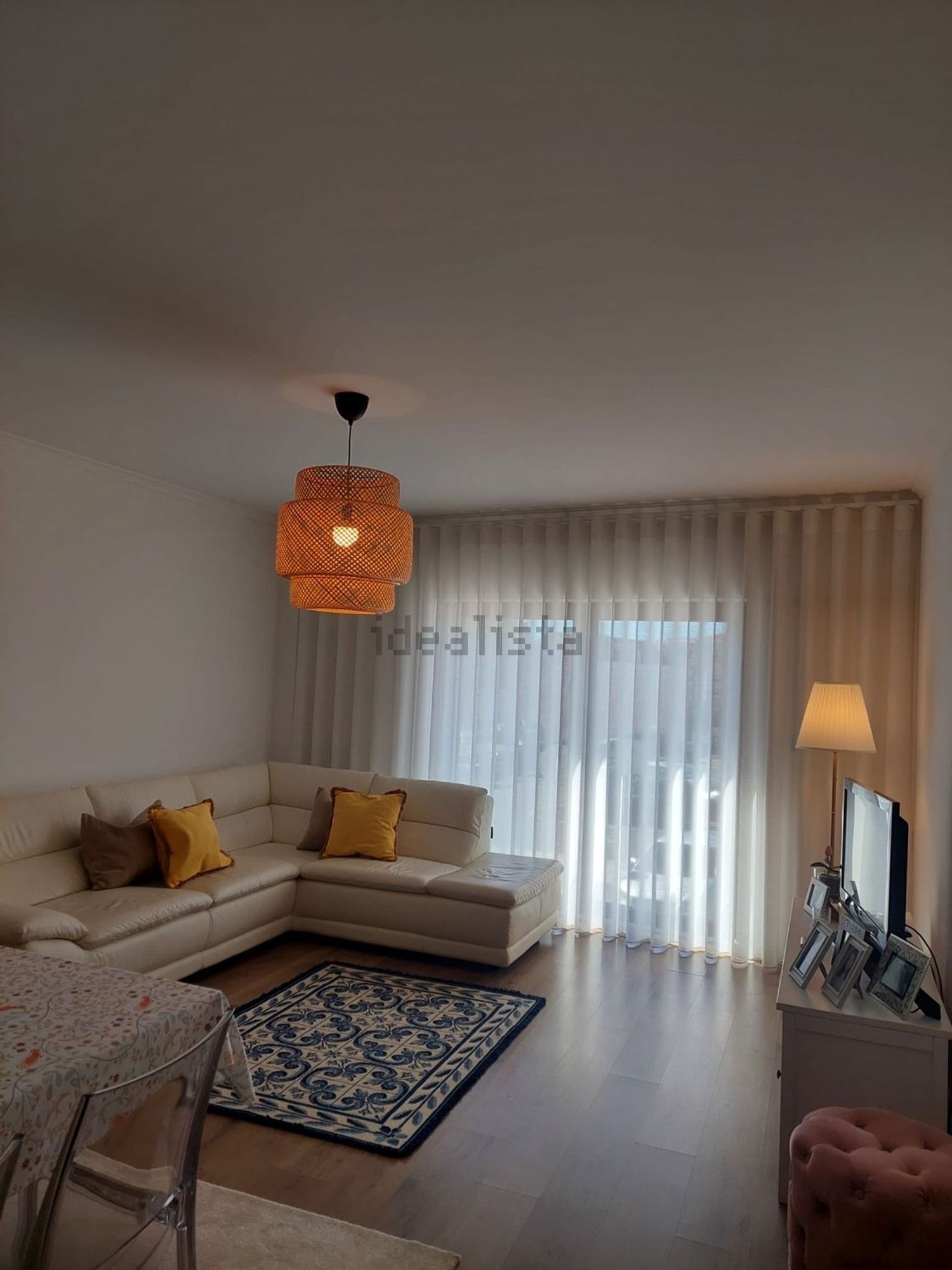 出租公寓 t2在Rua Movimento das Forças Armadas, 12 - 客厅