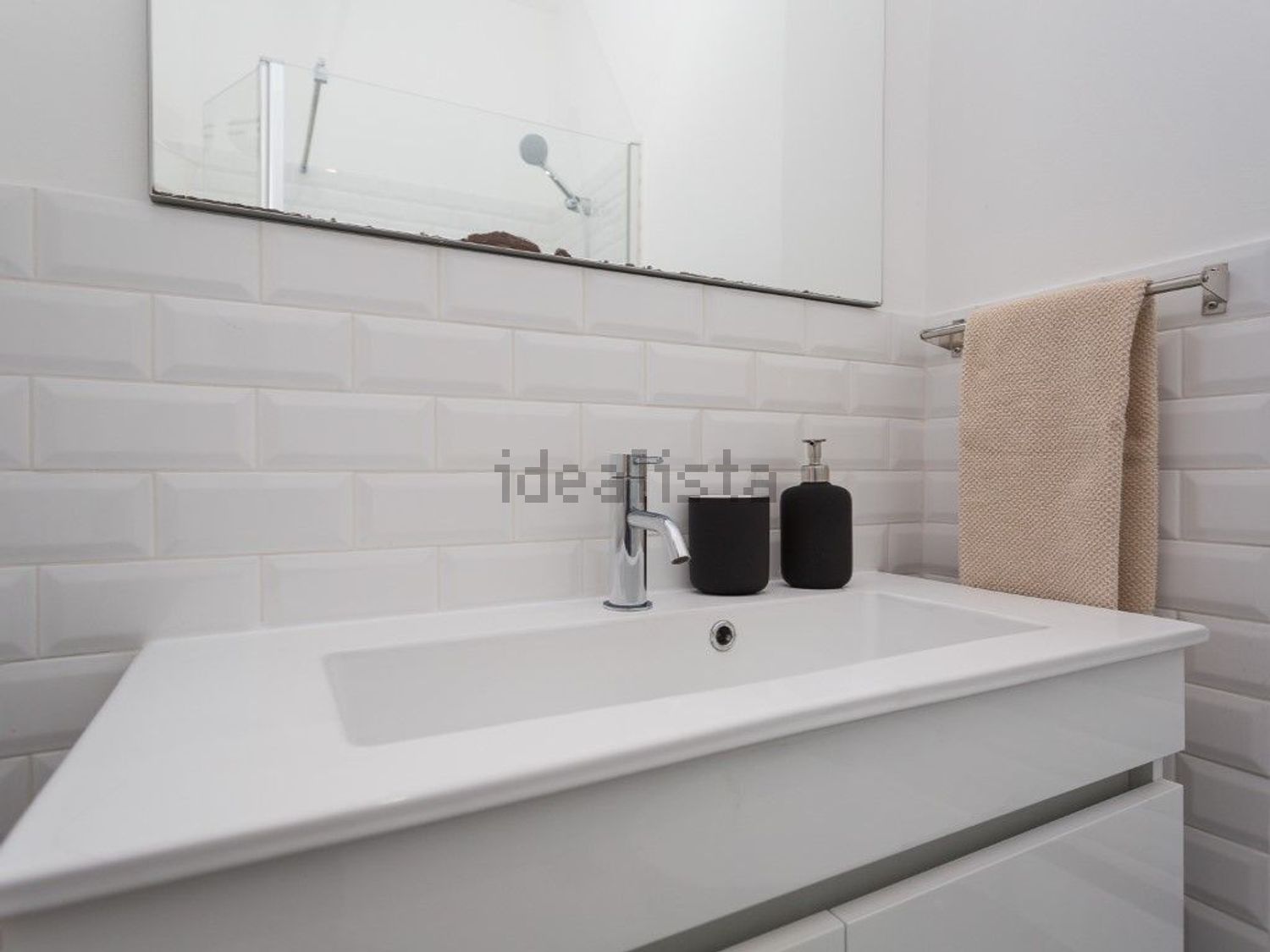 出租公寓 t2在Rua Francisco Rodrigues Ferreira, 7 - 卫生间