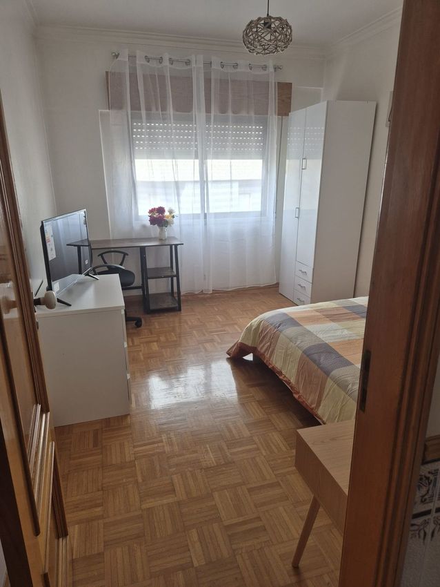 出租房间在Rua Firmina Celestino Cardoso, 4