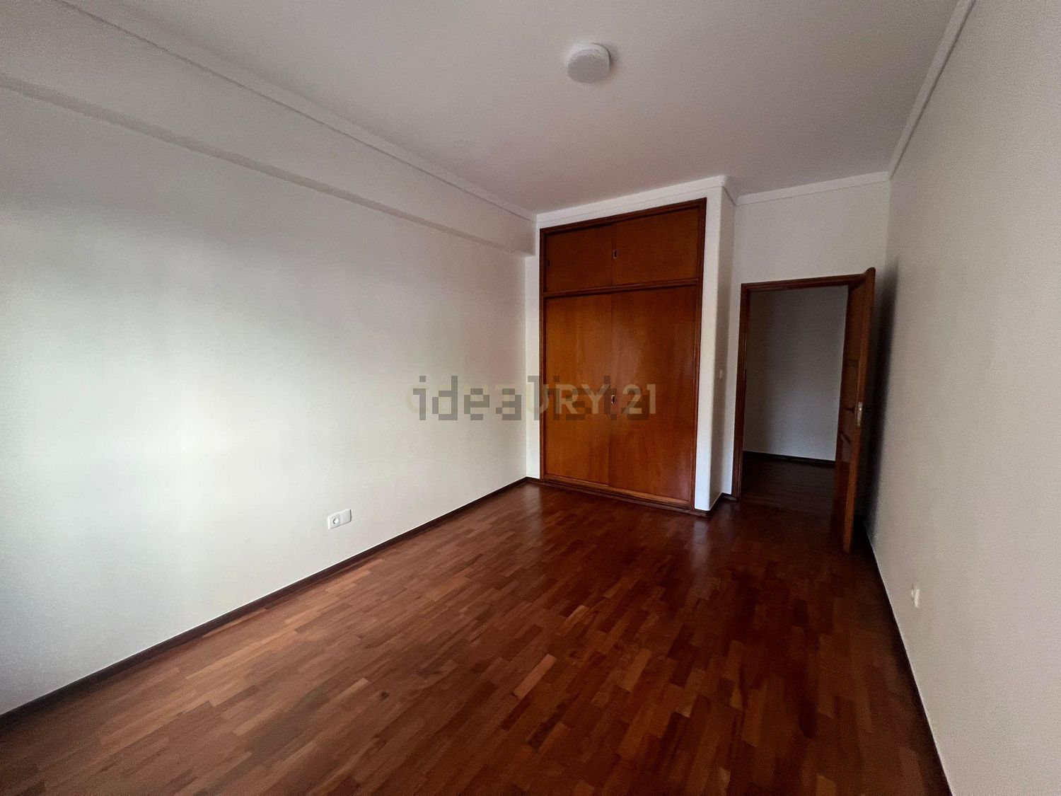 出租公寓 t4在Rua Rainha Dona Luísa de Gusmão, 4 - 居住