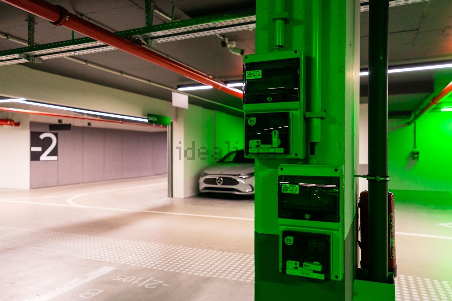 出租公寓 t1在Rua Mário Botas - 停车位