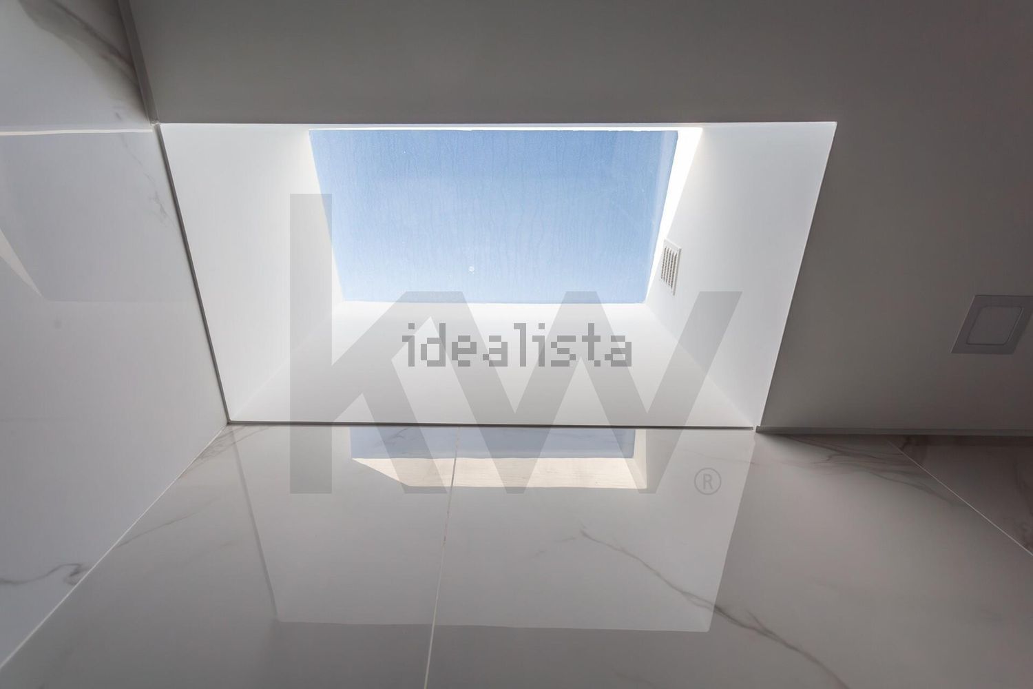 双拼别墅出售在Rua Marechal Craveiro Lopes s/n - 照片