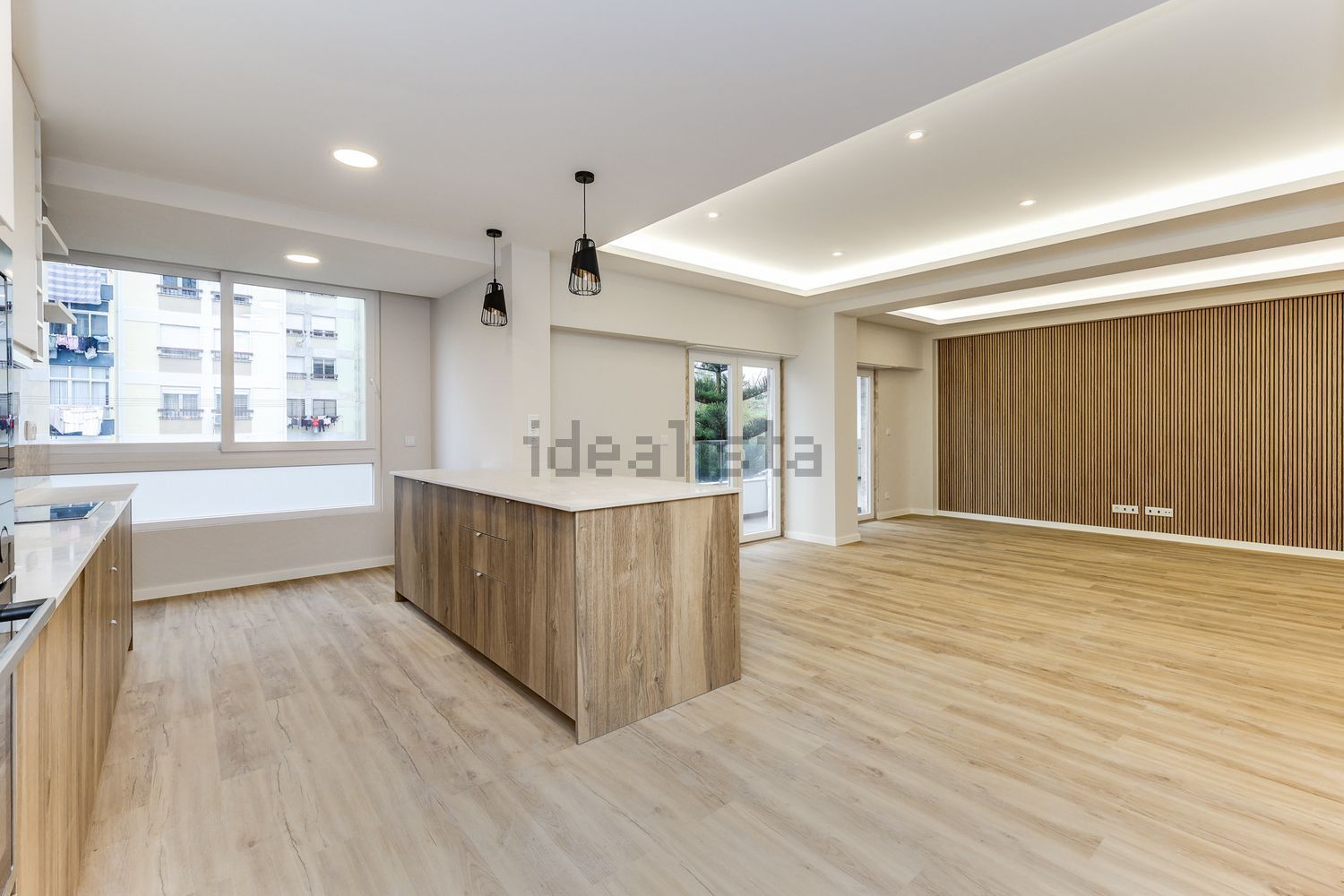 出租公寓 t4在Rua João das Regras, 35 - 客厅