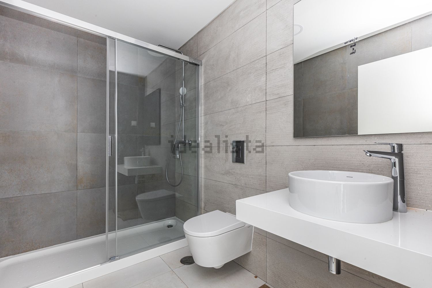 顶层公寓出售在Rua Nicolau Breyner, 9 - 卫生间