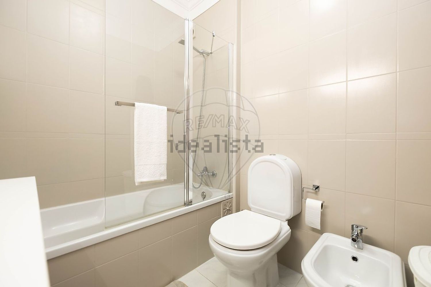 公寓 t2出售在Rua Poço - 卫生间