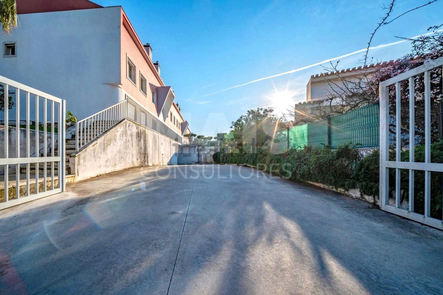 公寓 t4出售在Rua Alexandre Herculano - 照片