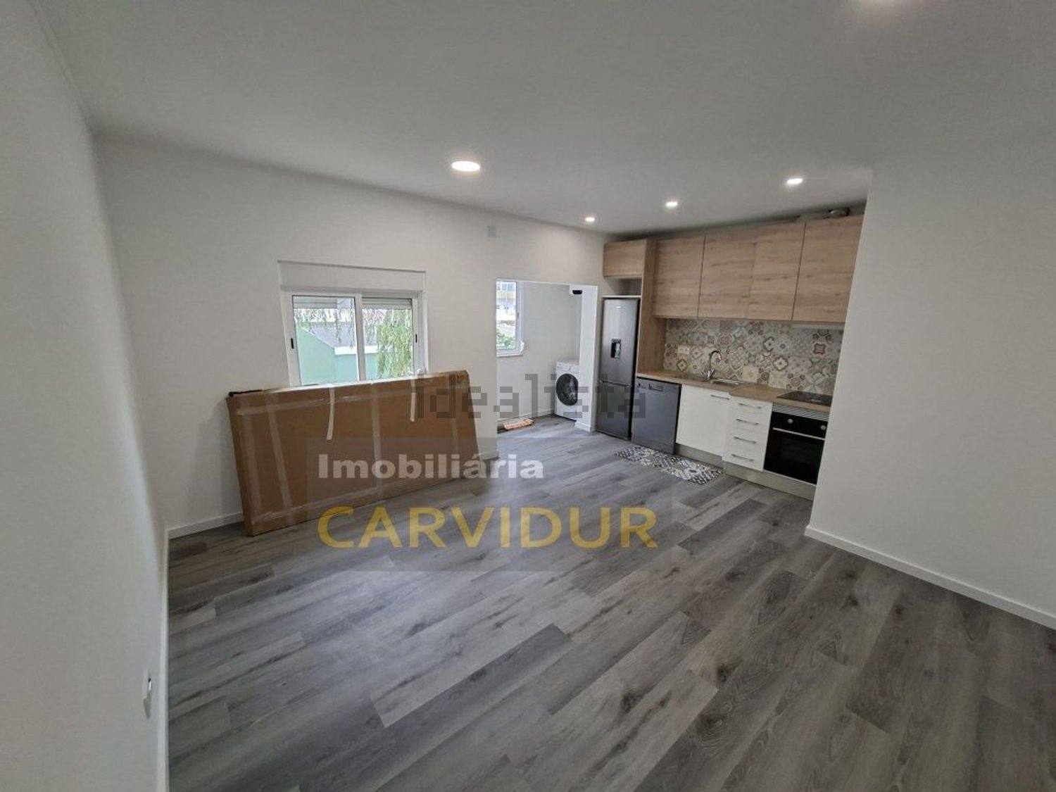 公寓 t2出售在Baixa da Banheira - 客厅