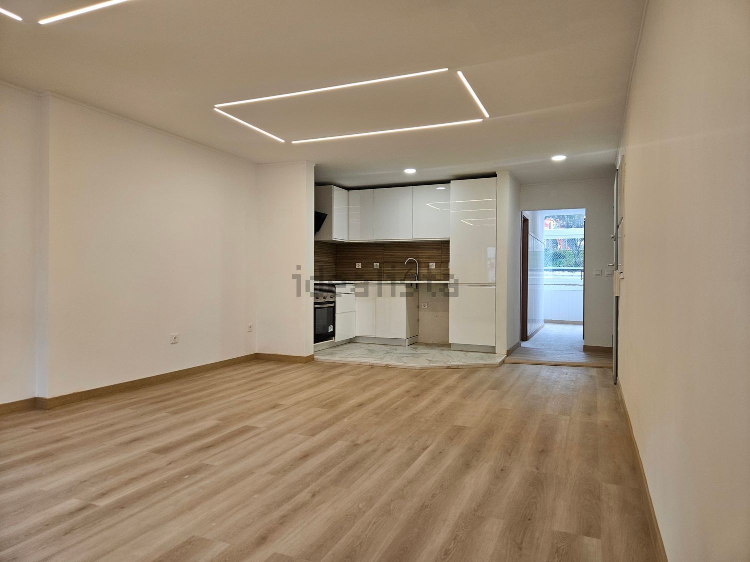 公寓 t2出售在Rua Luís de Camões, 6 - 餐厅