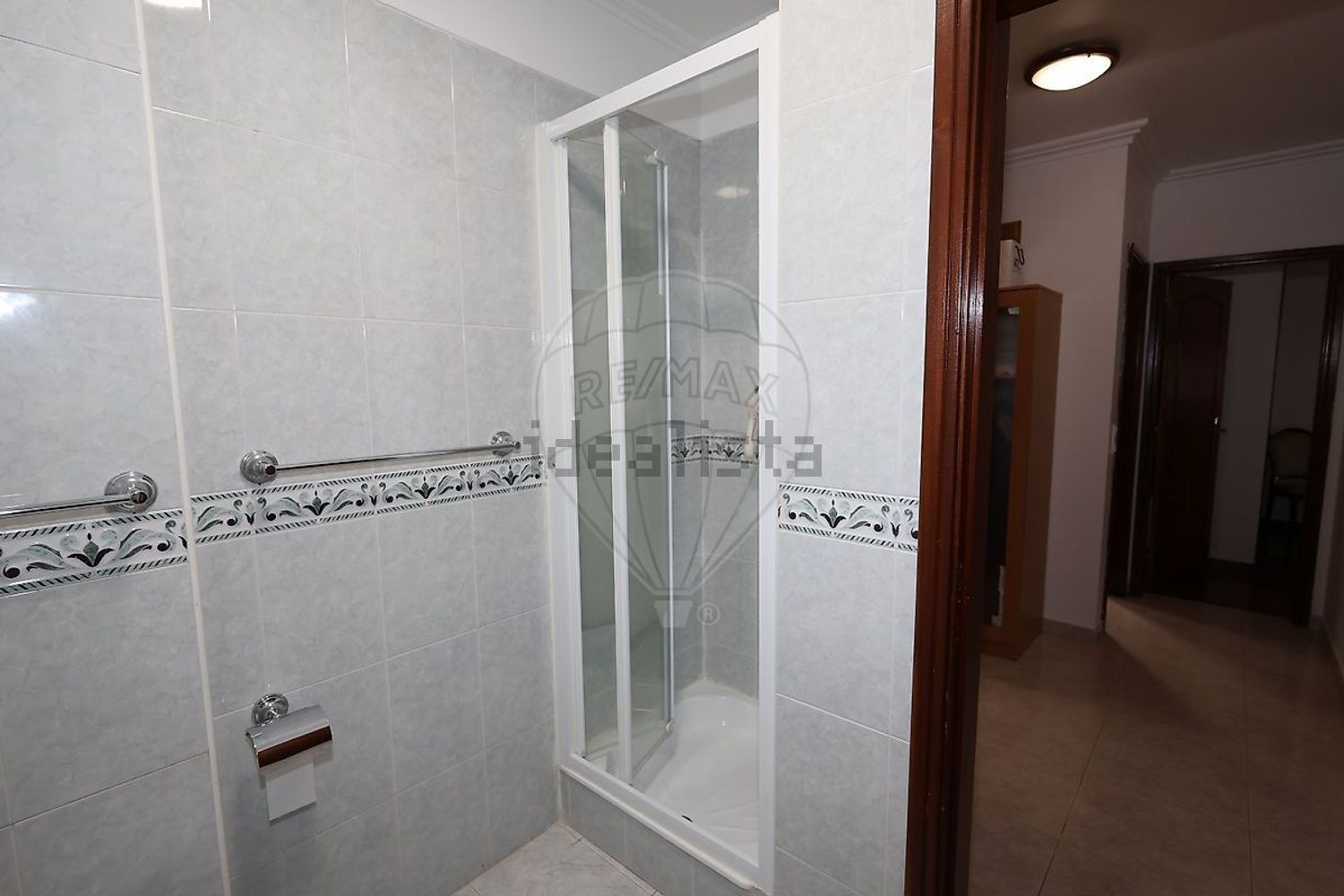 公寓 t3出售在Praceta Arcebispo Oscar Romero - 卫生间