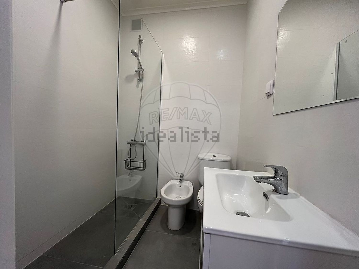 出租公寓 t2在Rua Jacinto Nunes - 卫生间