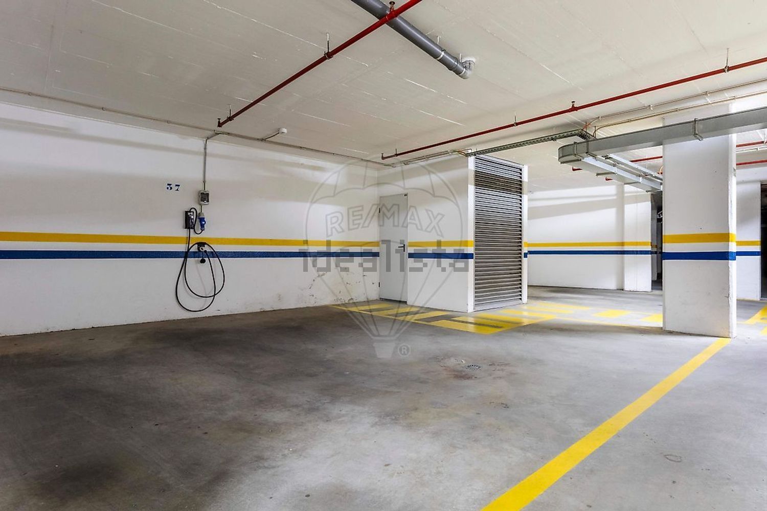 出租公寓 t2在Estrada São Bartolomeu - 停车位