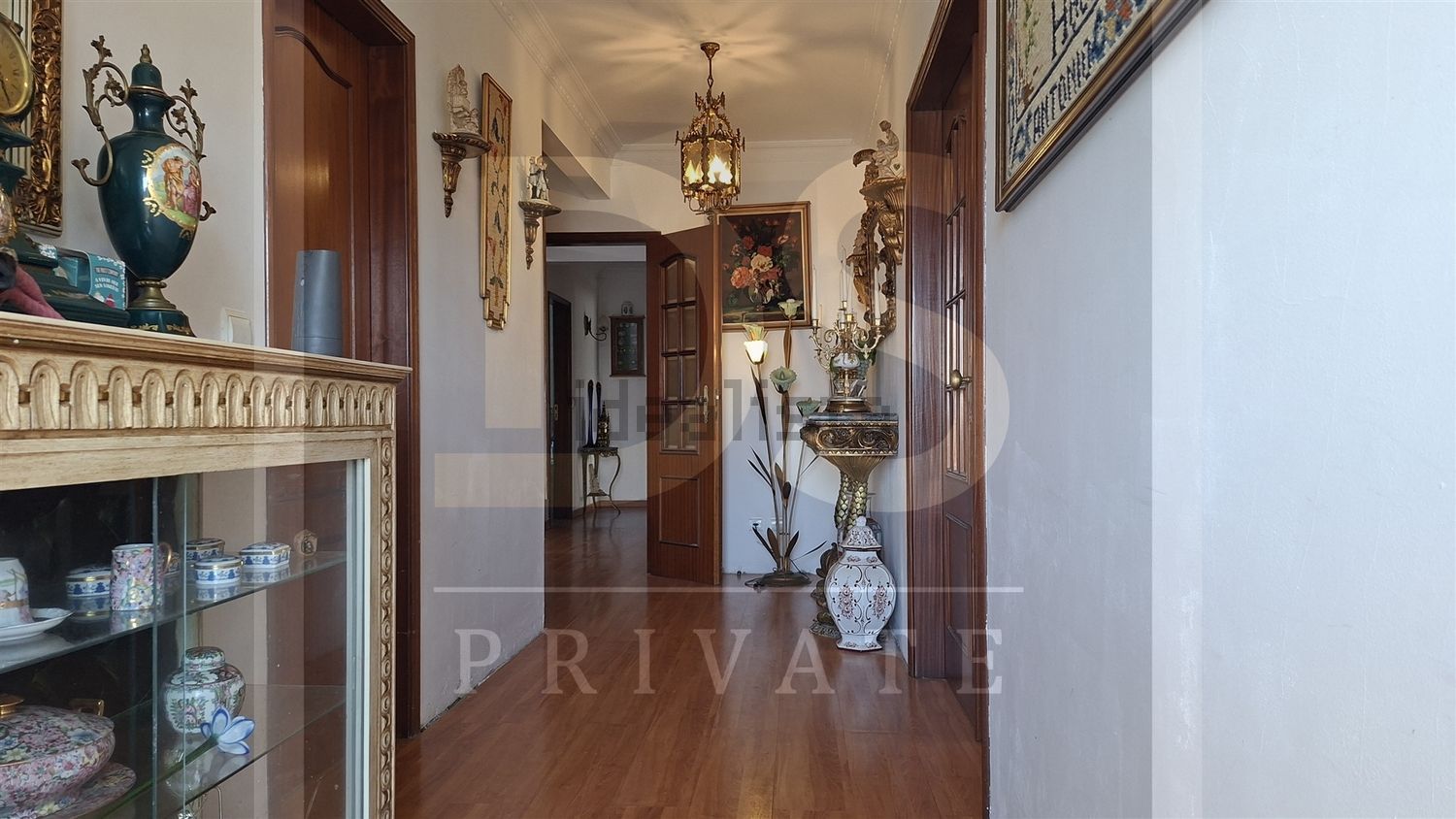 小楼房或独栋别墅出售在Santo Isidoro - 前厅