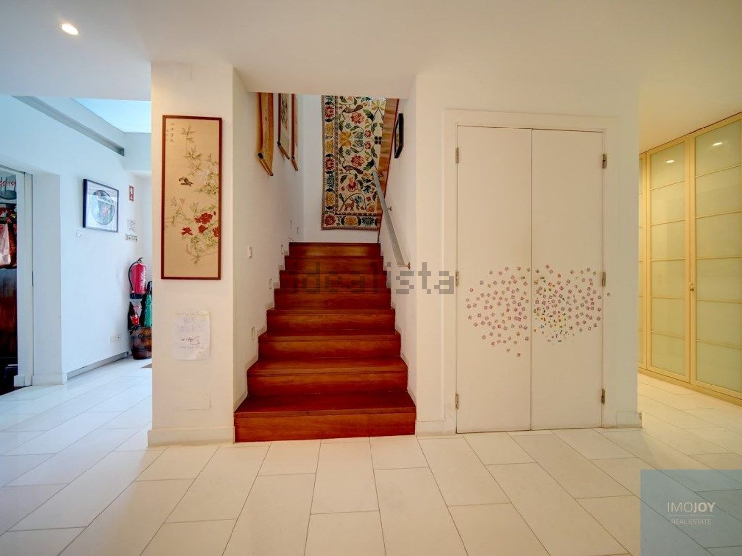 出租小楼房或独栋别墅在Rua Mato da Mina, 41 - 前厅