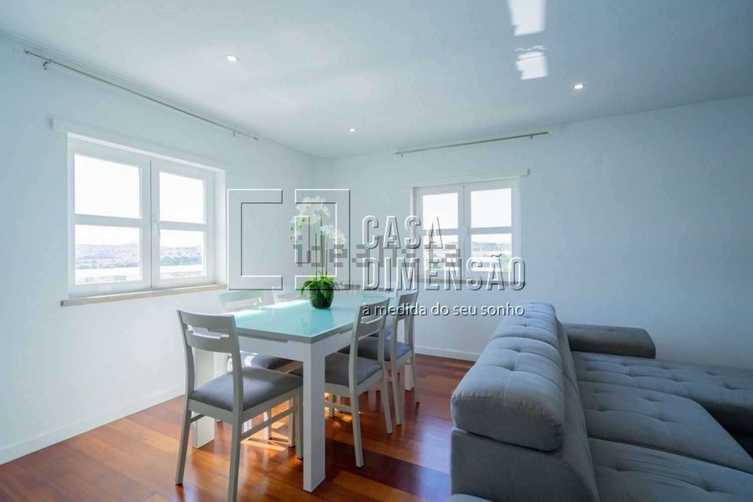 出租公寓 t2在Serra de Carnaxide - Parque de Santa Cruz - 客厅