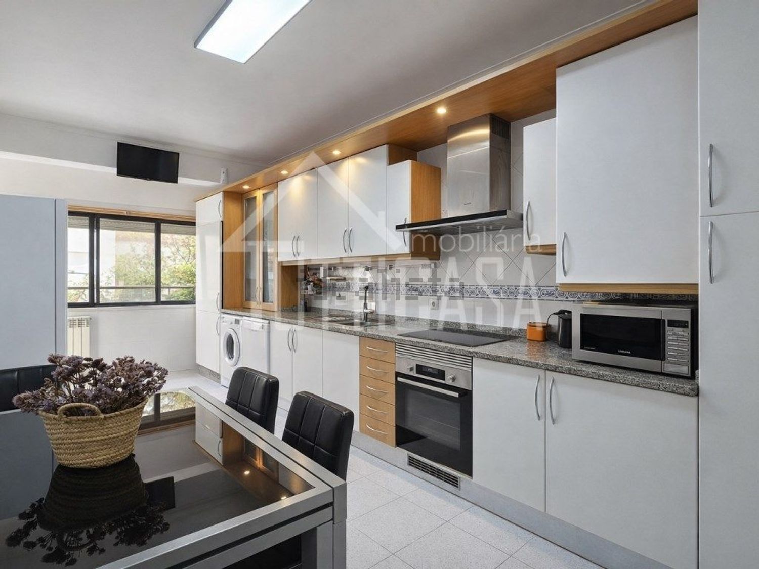 公寓 t2出售在Rua Francisco Pereira Júnior - 厨房