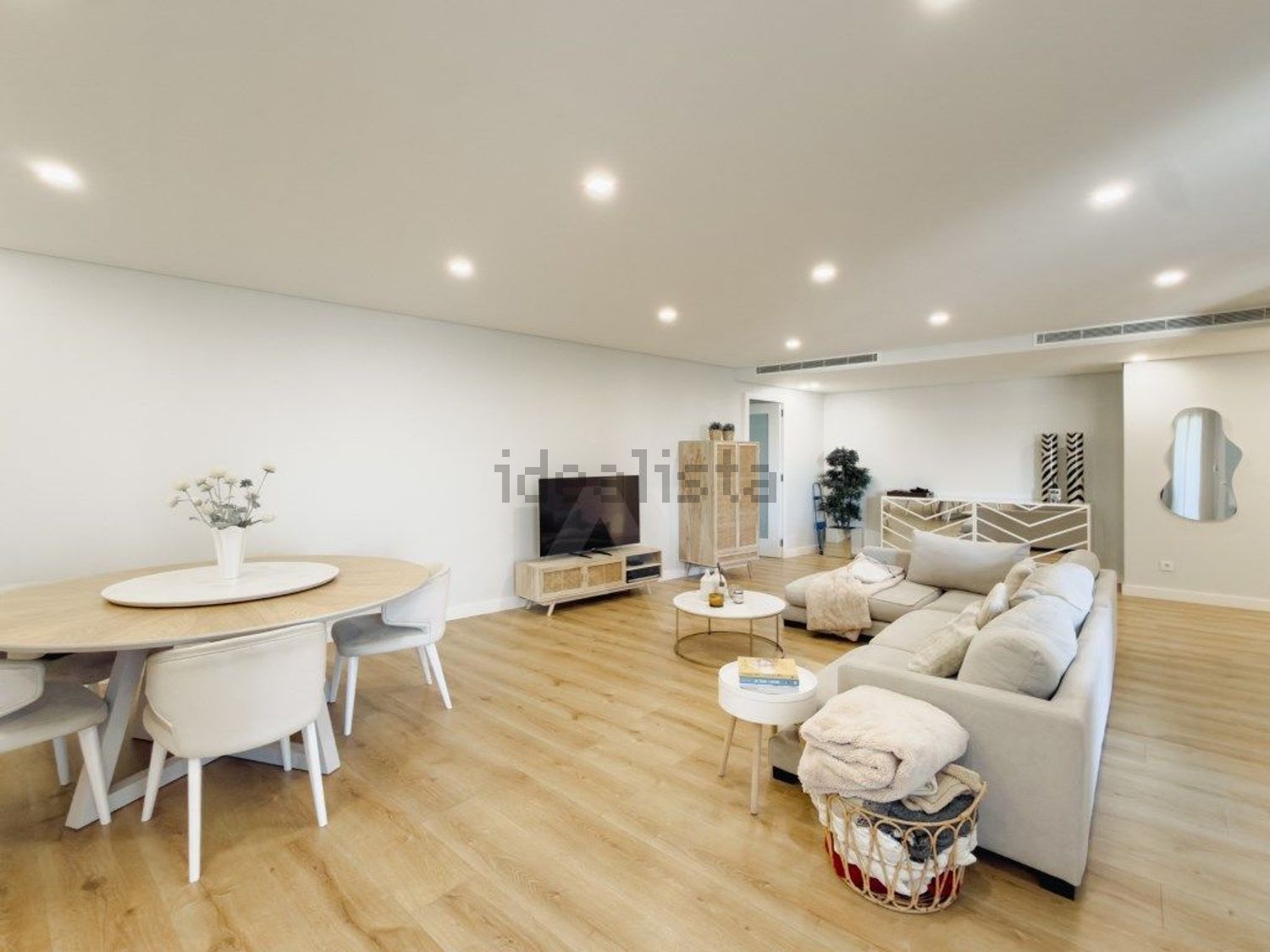 公寓 t3出售在Rua Padre António Vieira, 17 a - 客厅