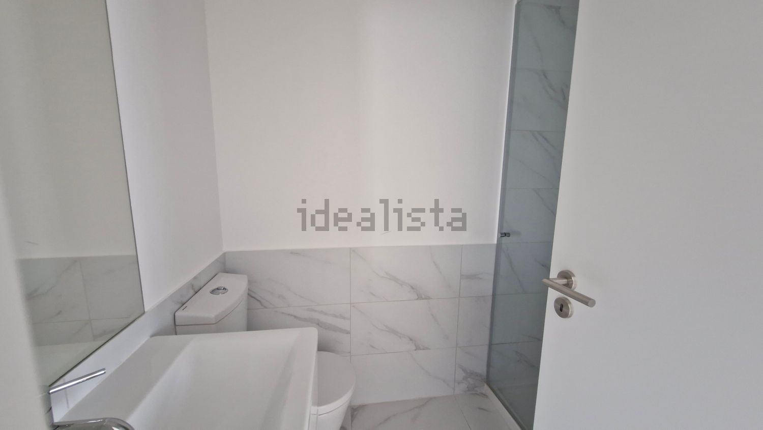 出租公寓 t2在Rua Dom João de Castro, 3 - 卫生间