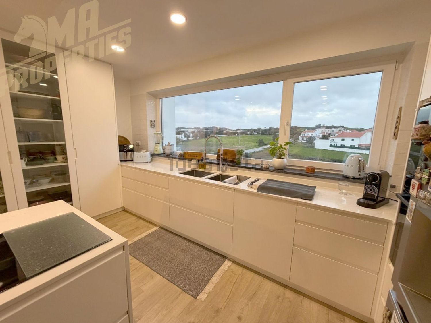 小楼房或独栋别墅出售在Rua da Mandinga, 20 - 厨房