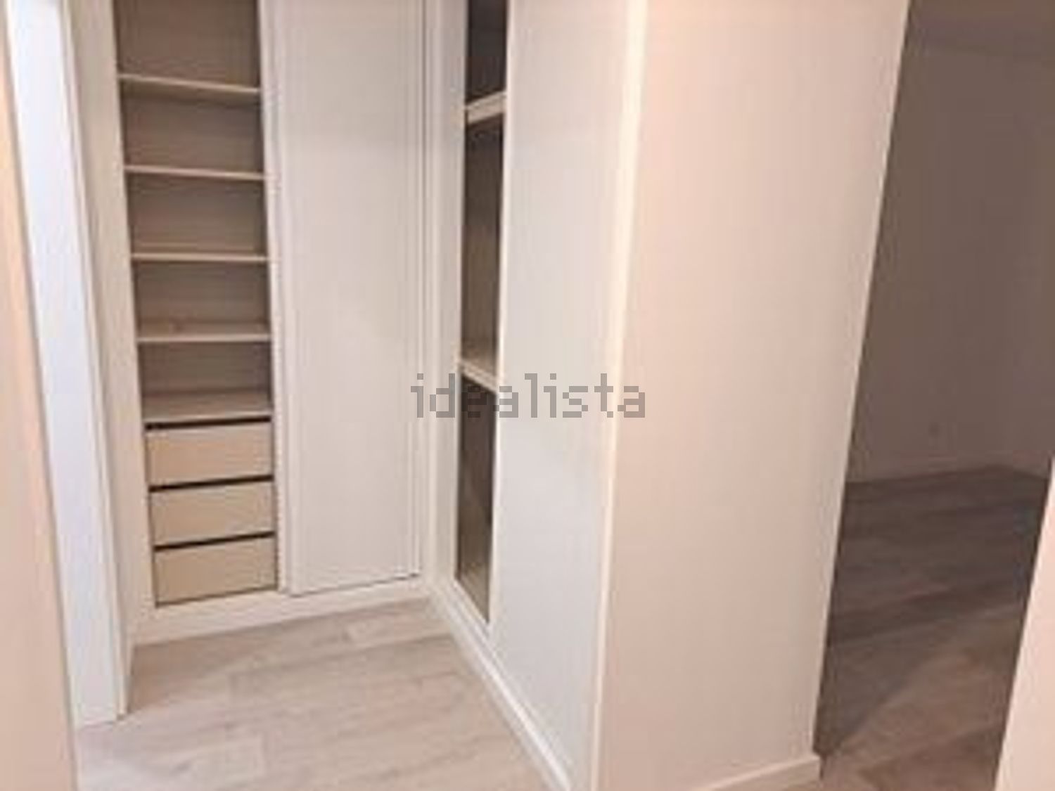 公寓 t3出售在Rua Henrique Campos - 试衣间