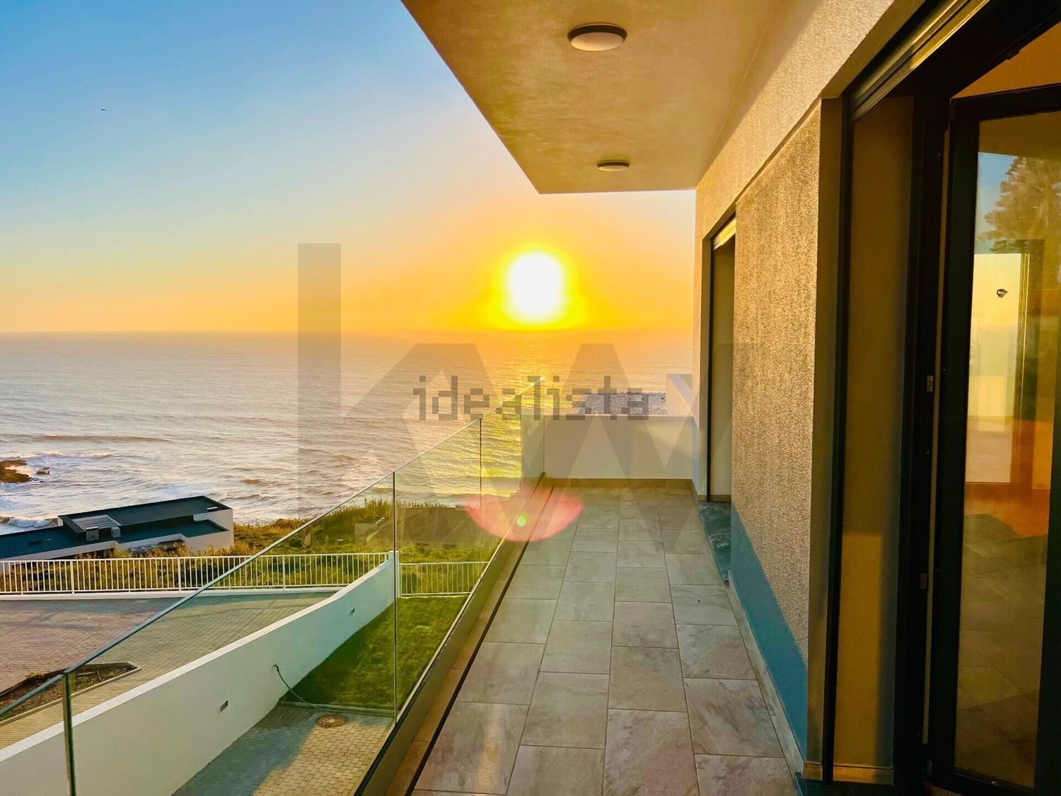 小楼房或独栋别墅出售在Rua das Salemas s/n - 视线