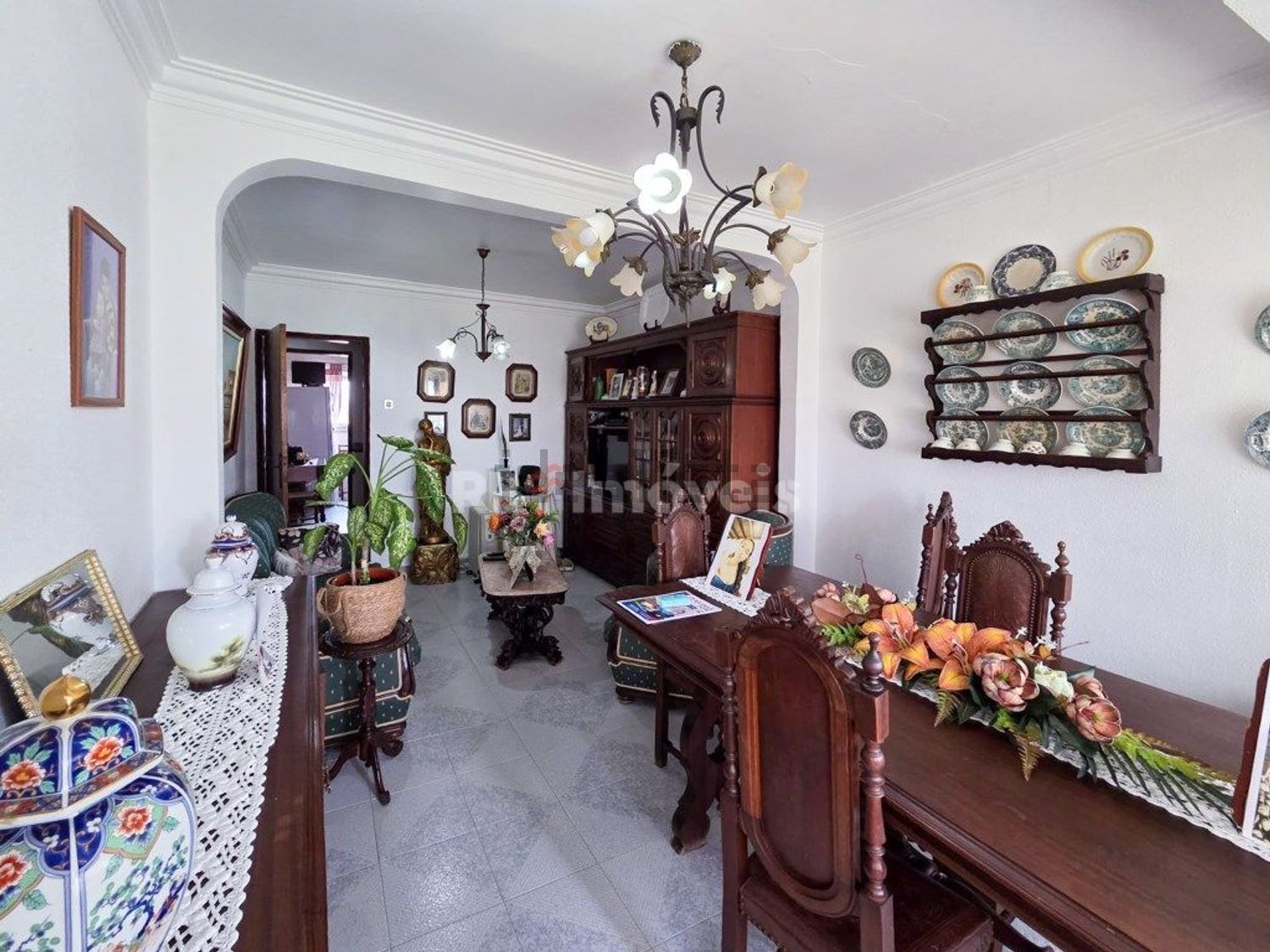 公寓 t2出售在Rua Professora Rosa Maria Pinto, 9 - 客厅