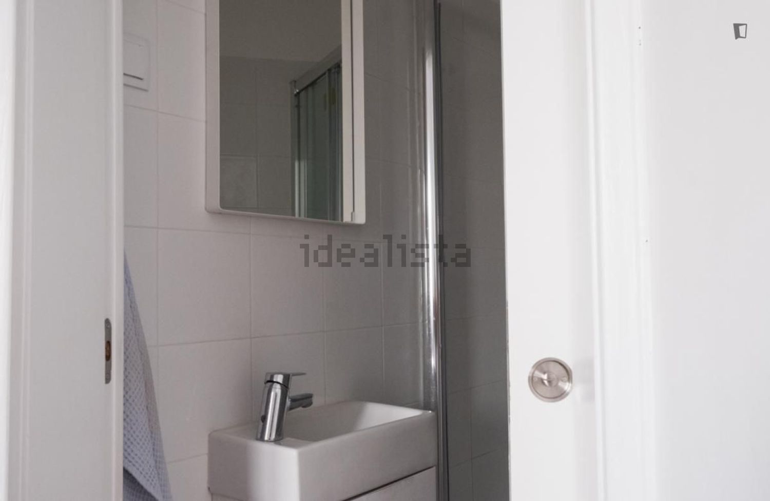 出租房间在Rua do Vale de Santo António - 卫生间