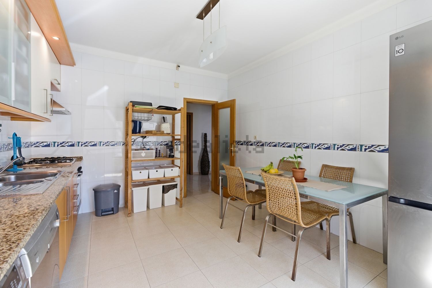 公寓 t2出售在Rua Gago Coutinho e Sacadura Cabral - 客厅