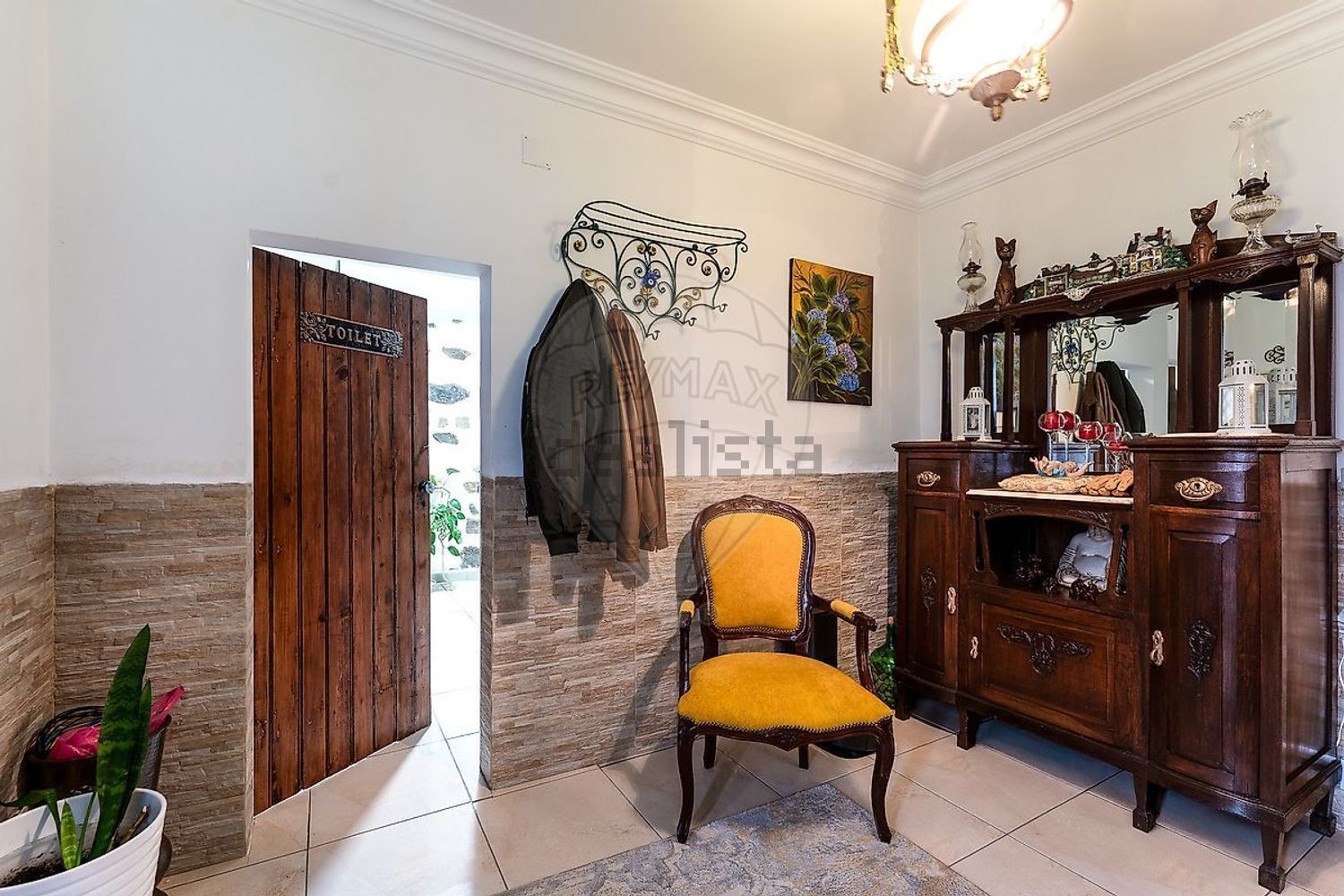 小楼房或独栋别墅出售在Carnota - 客厅