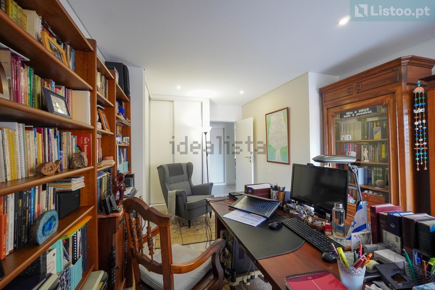 公寓 t3出售在Rua da Urmeirada - 客厅