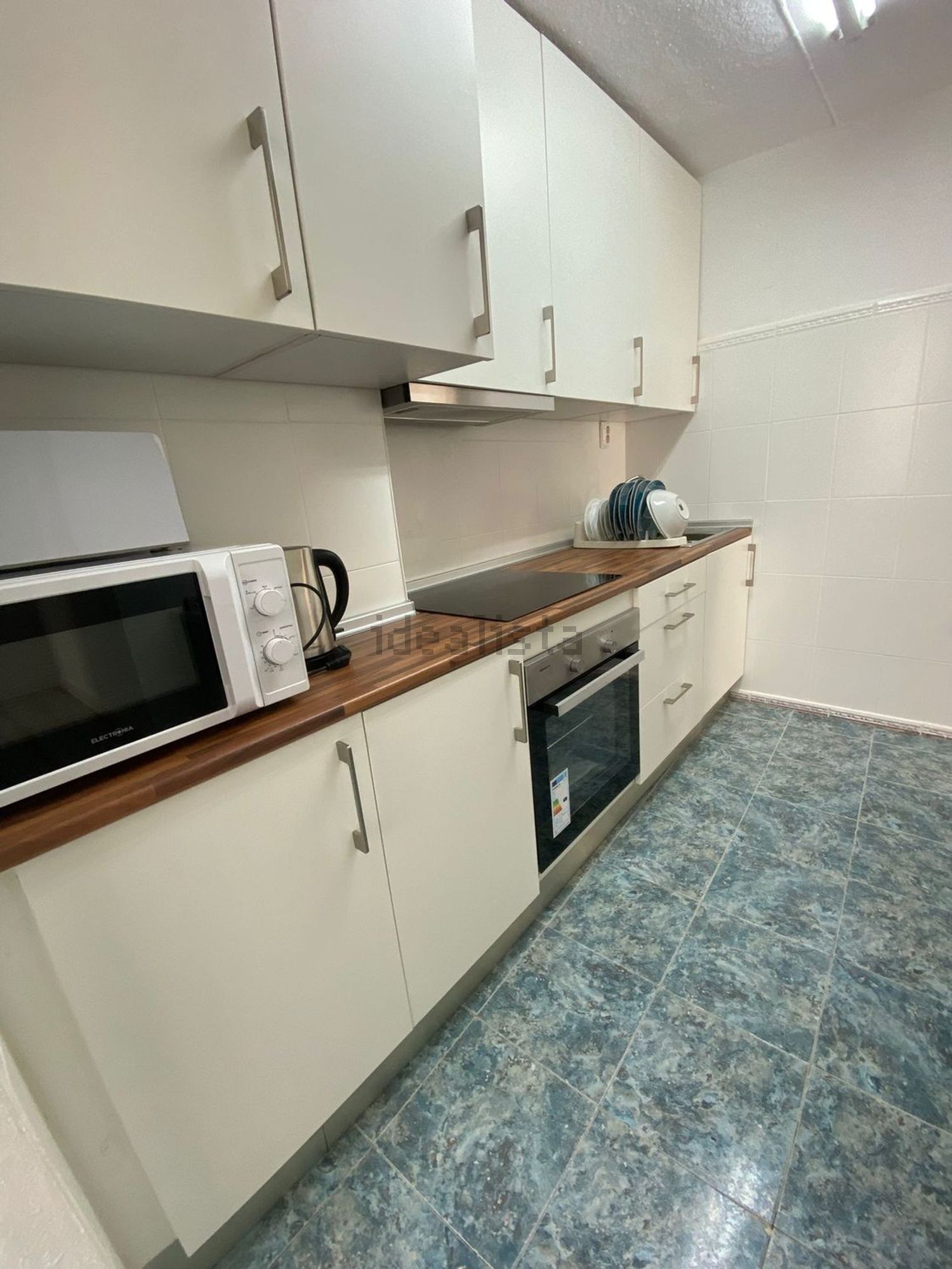 出租房间在Rua Capitão-Mor Lopes Sequeira, 5 Lote - 厨房