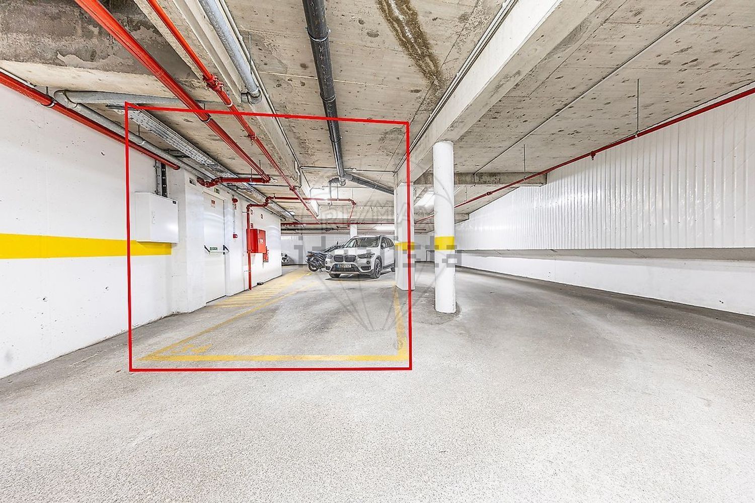 公寓 t2出售在Rua de Santa Engrácia - 停车位