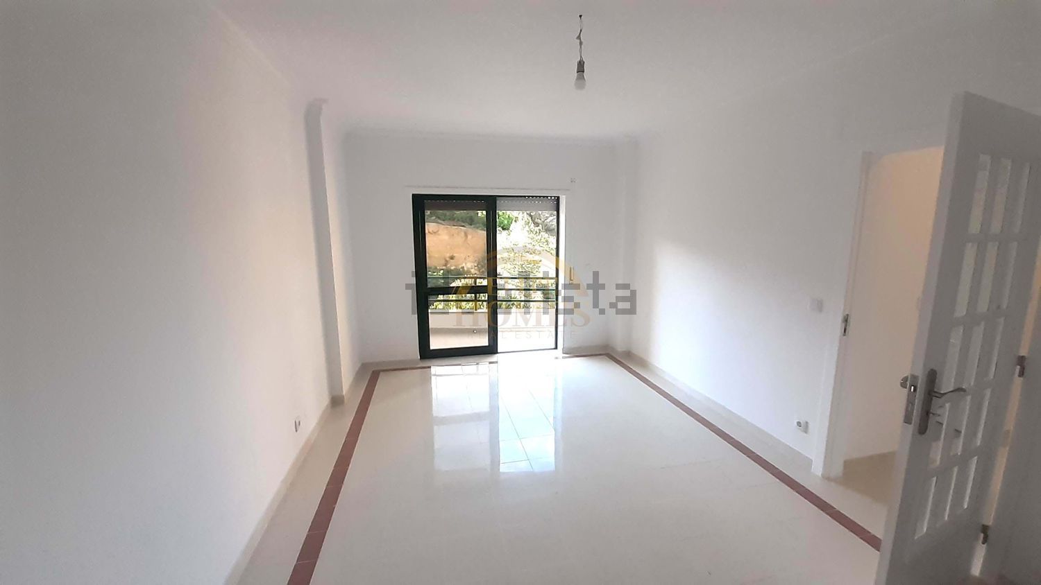 公寓 t3出售在Praceta Raúl Brandão - 居住