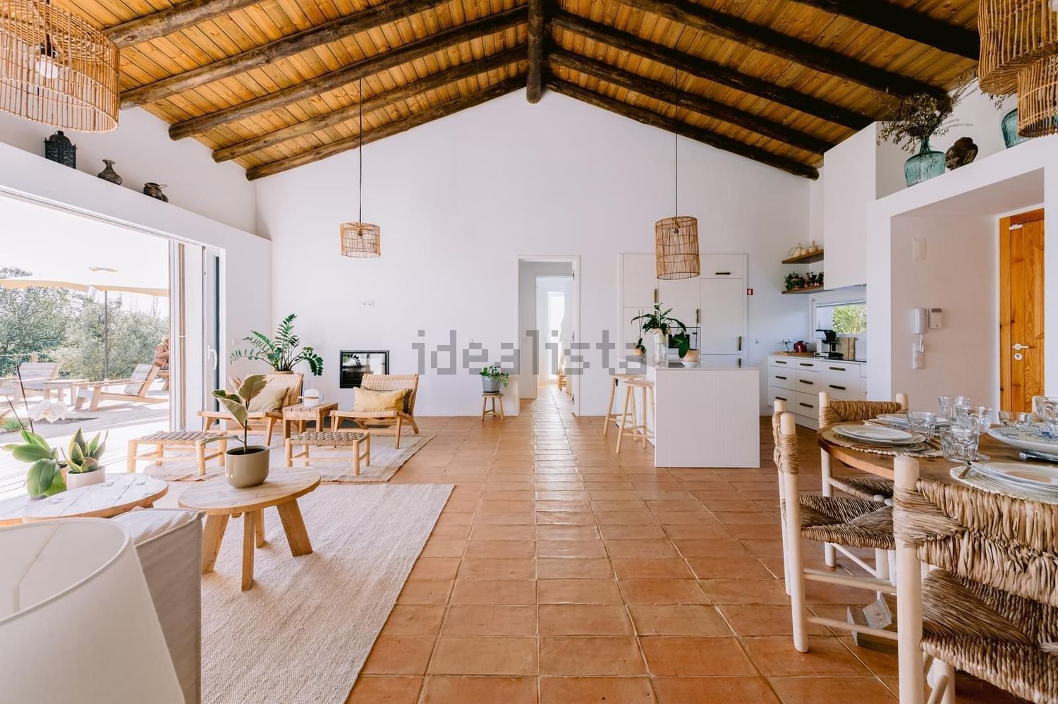 出租小楼房或独栋别墅在Largo do Canal - 客厅