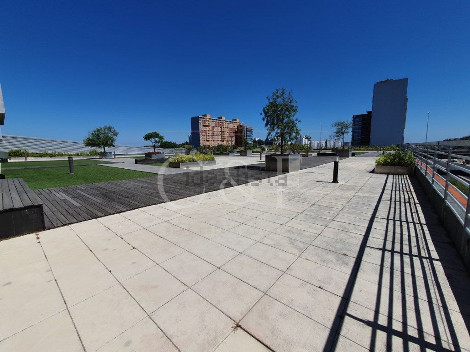 出租公寓 t1在Avenida Cidade de Bratislava - 花园