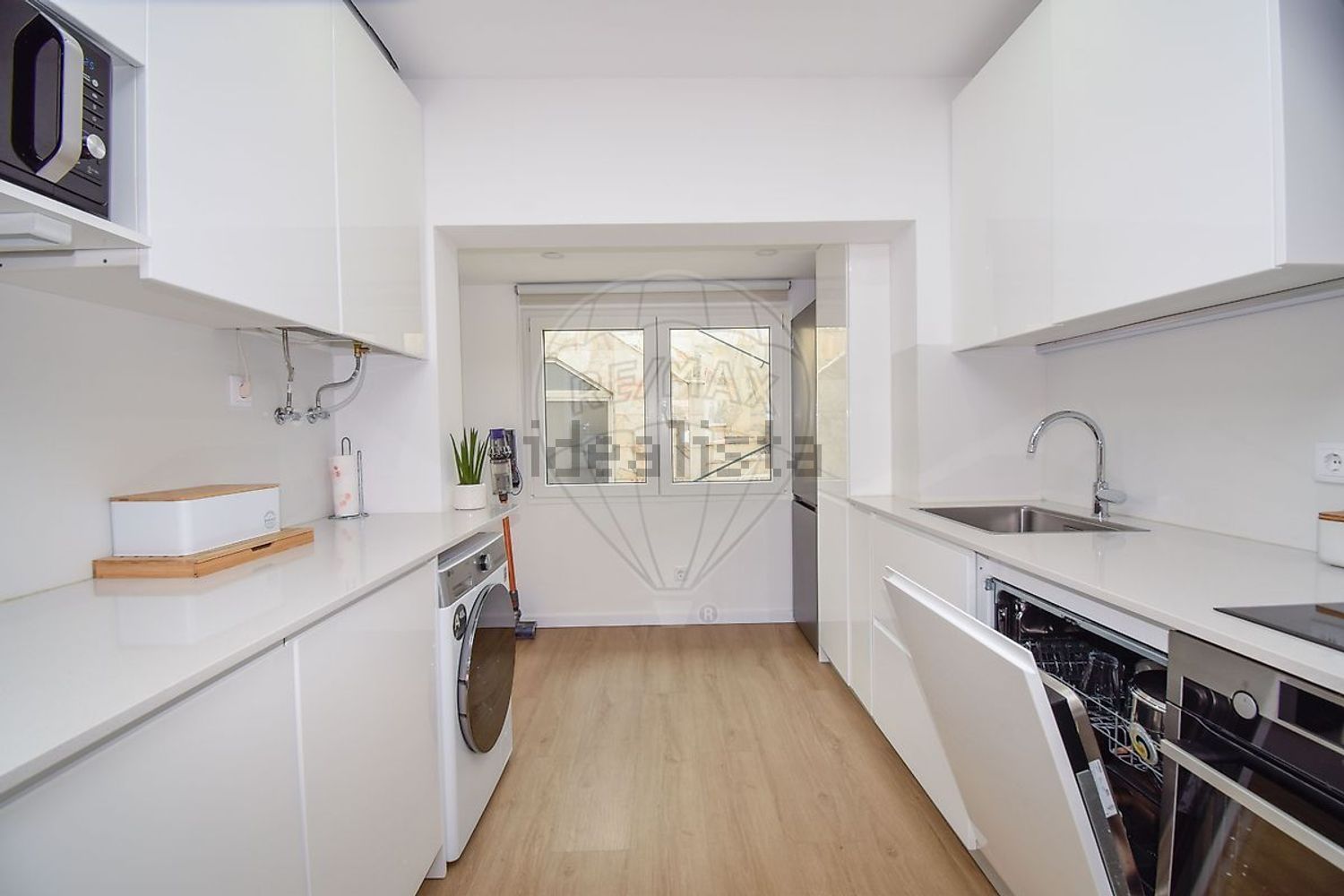 出租公寓 t3在Porto Salvo - 厨房