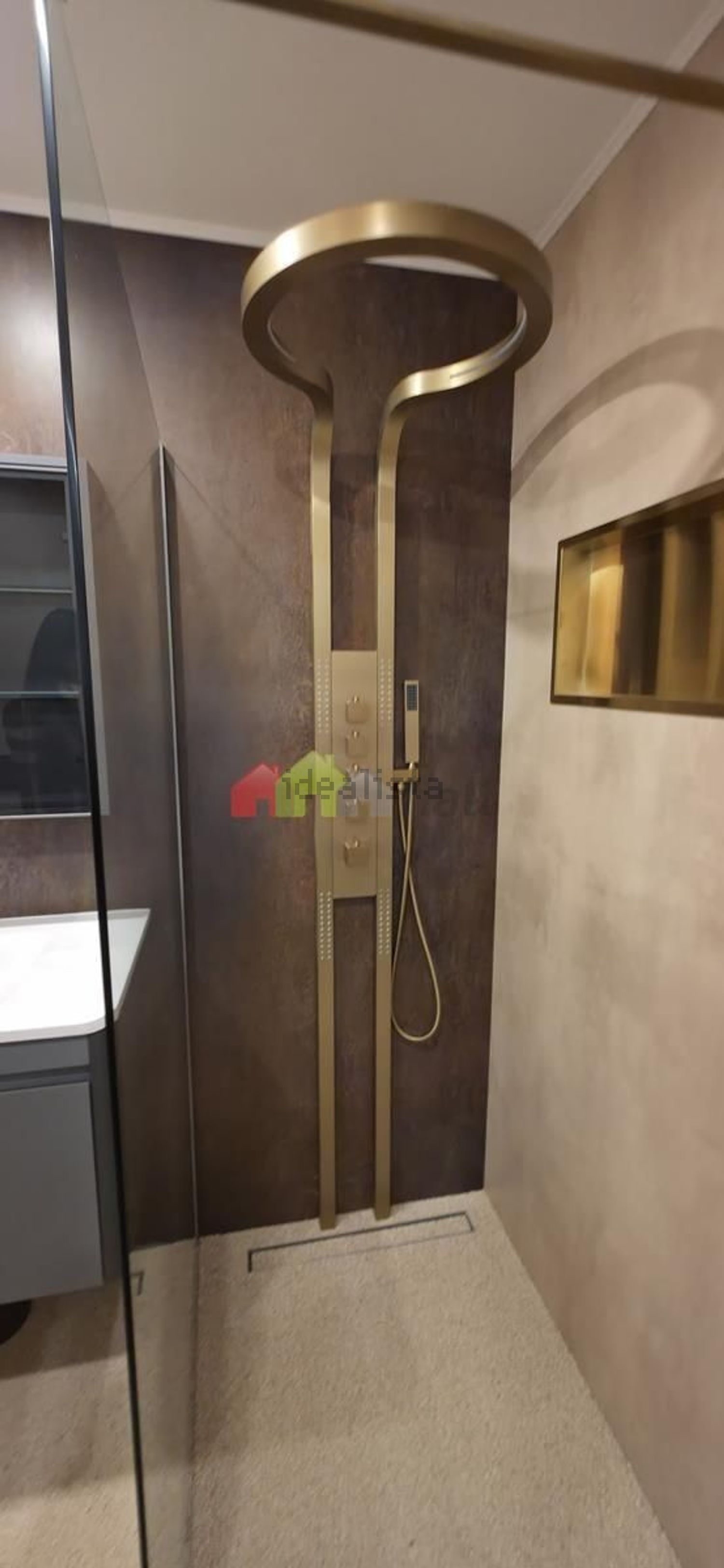 出租小楼房或别墅在Rua Conselheiro Joaquim António D'Aguiar s/n - 照片