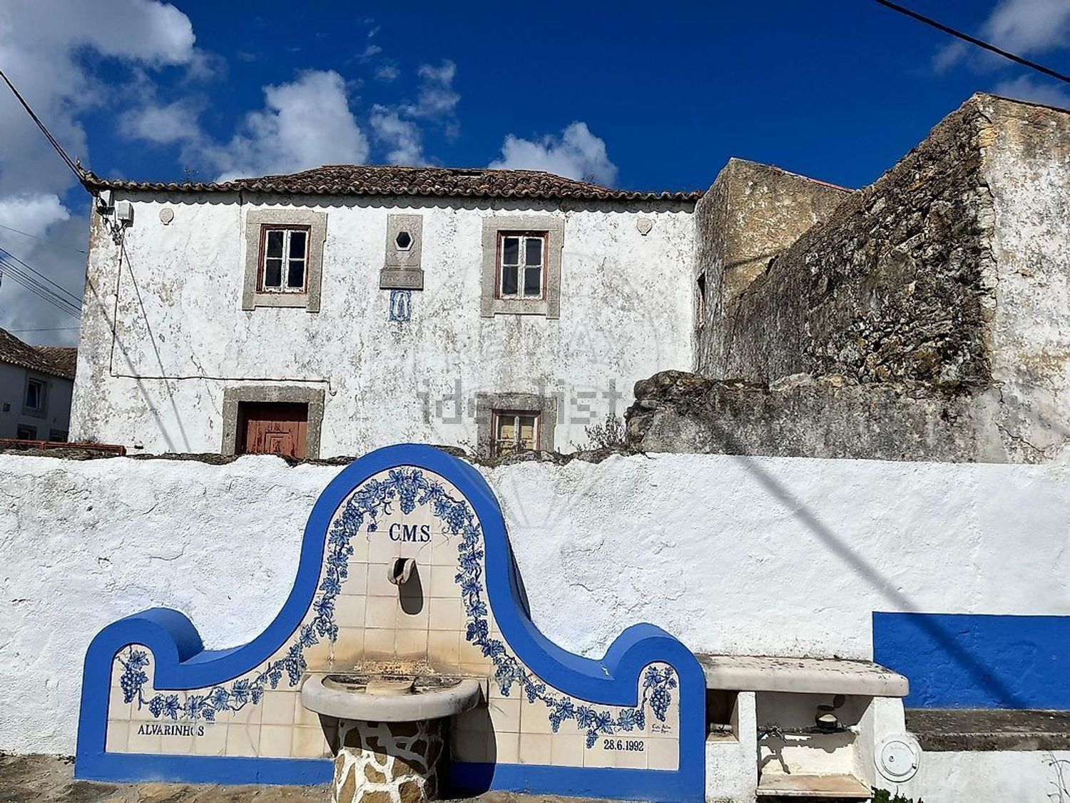 小楼房或独栋别墅出售在São João das Lampas e Terrugem - 外立面